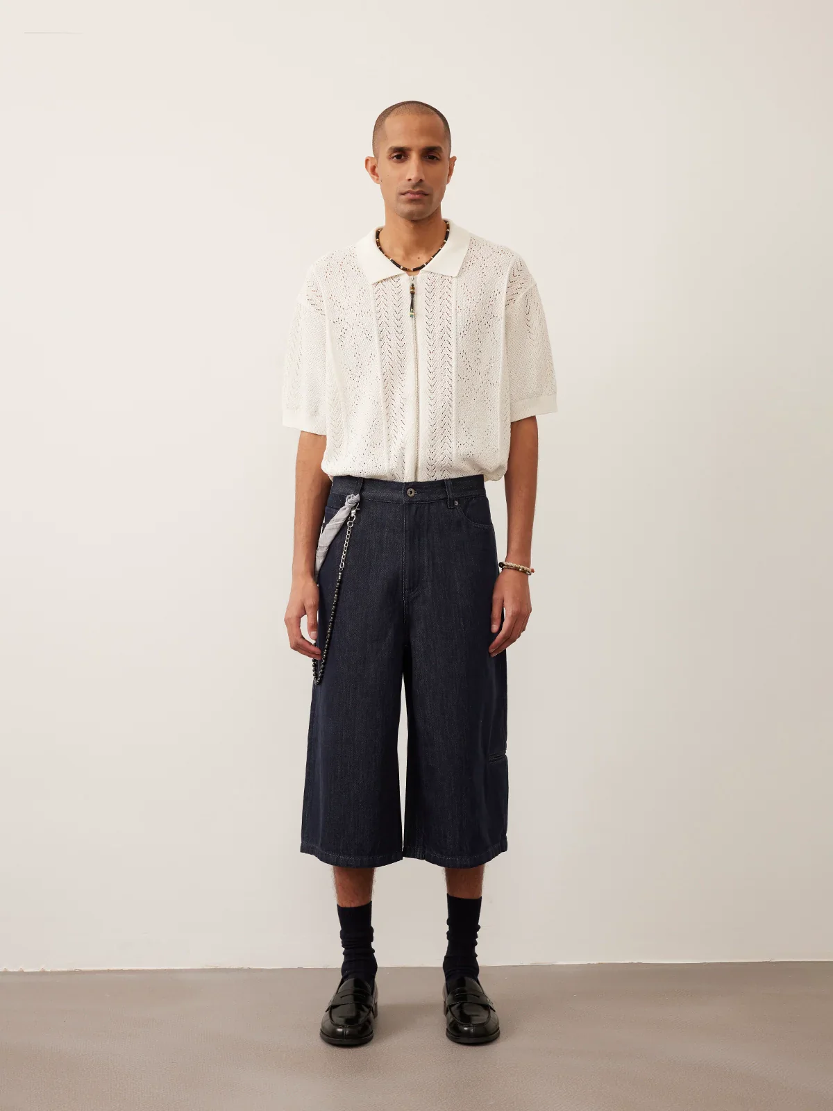 11oz Paper Yarn Three-Quarter Denim Shorts - Image 4
