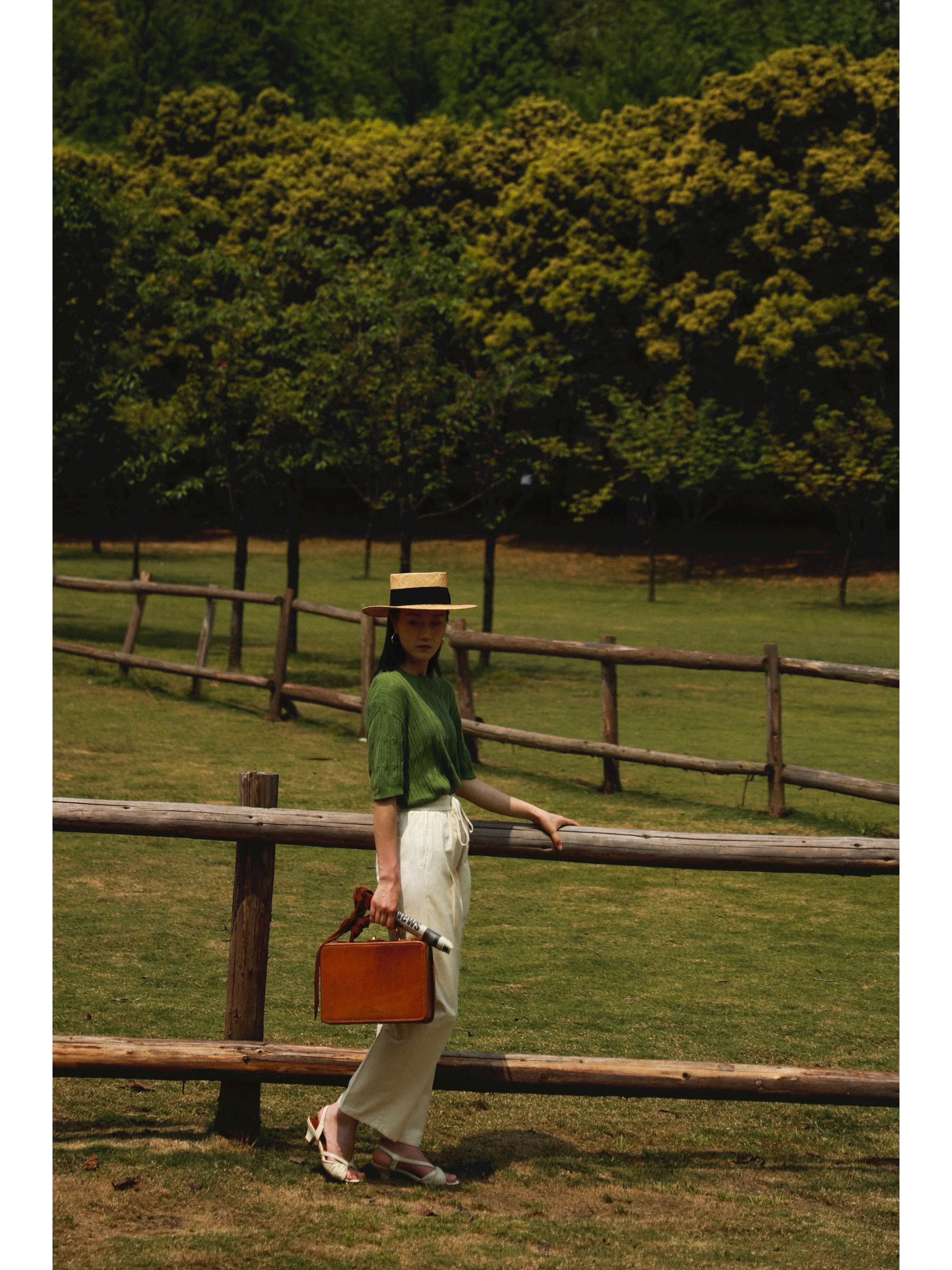 Afternoon Beach Linen-Blend Trousers - Image 3