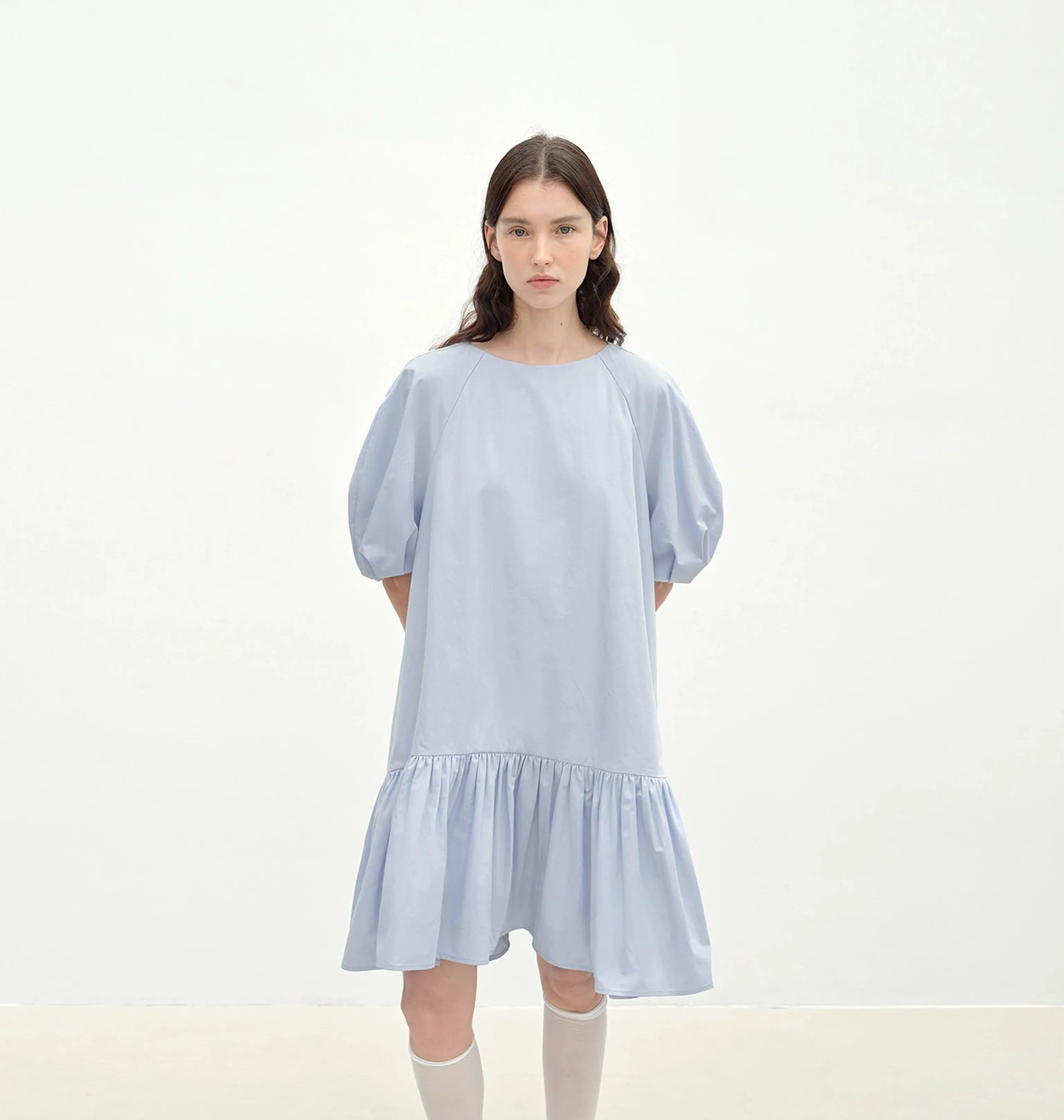 Ailande Puff Sleeve Dress - Image 14