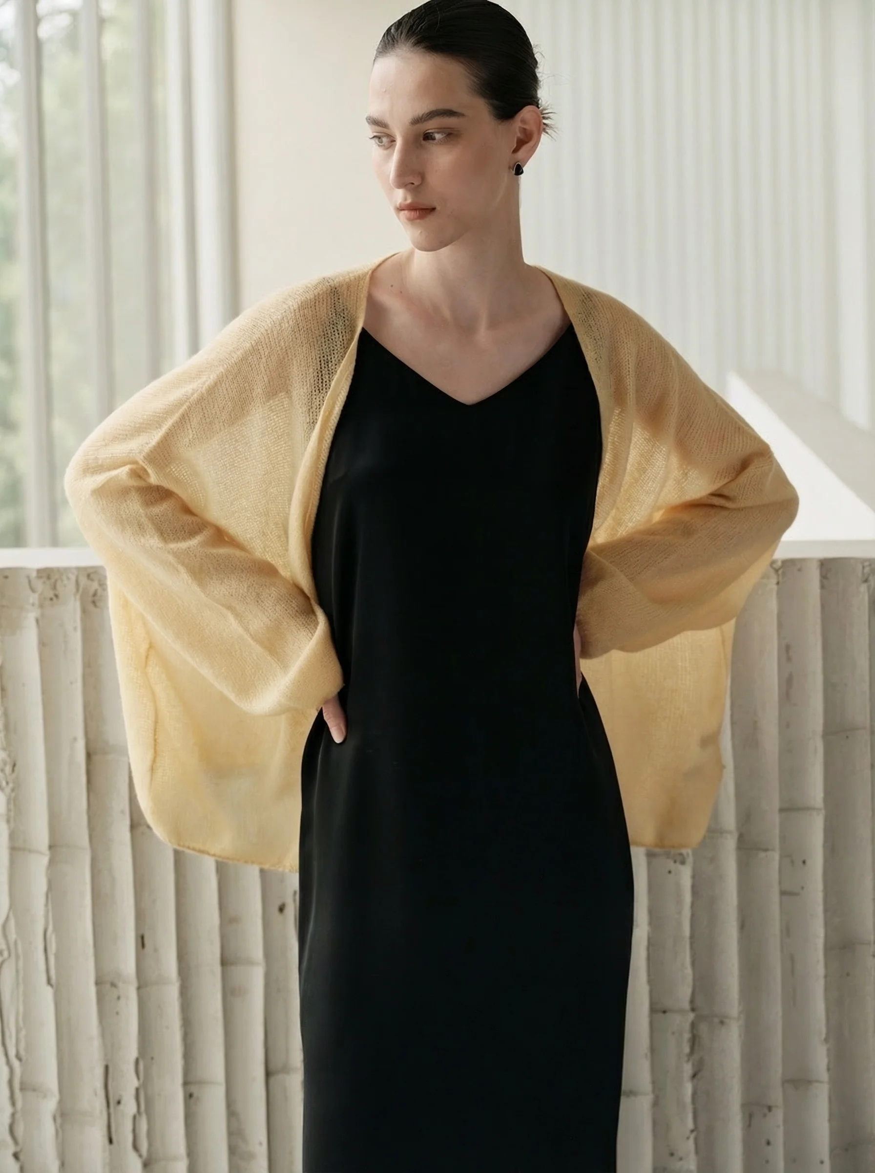 Airy Cashmere and Mulberry Silk Cardigan - Image 4