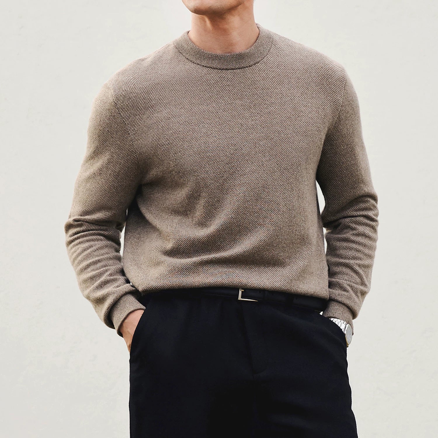 Alashan Pure Cashmere Crewneck - Image 7