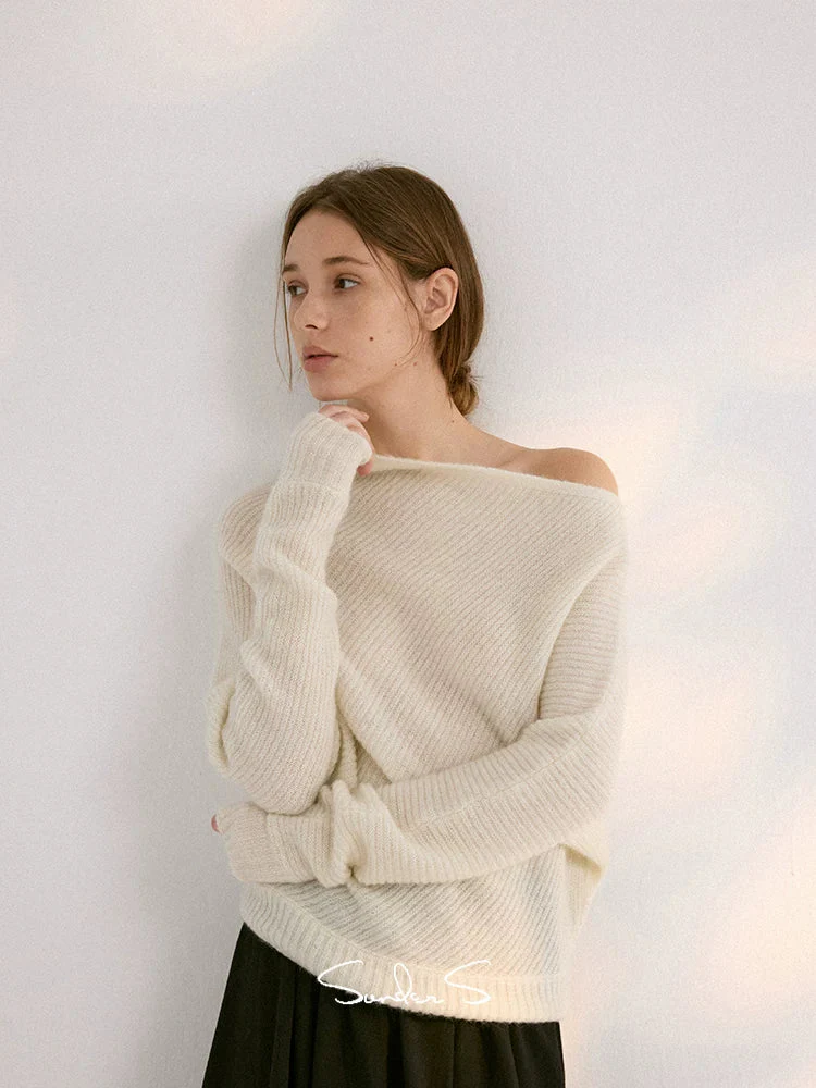 Asymmetric Mohair Off-Shoulder Sweater - Image 2