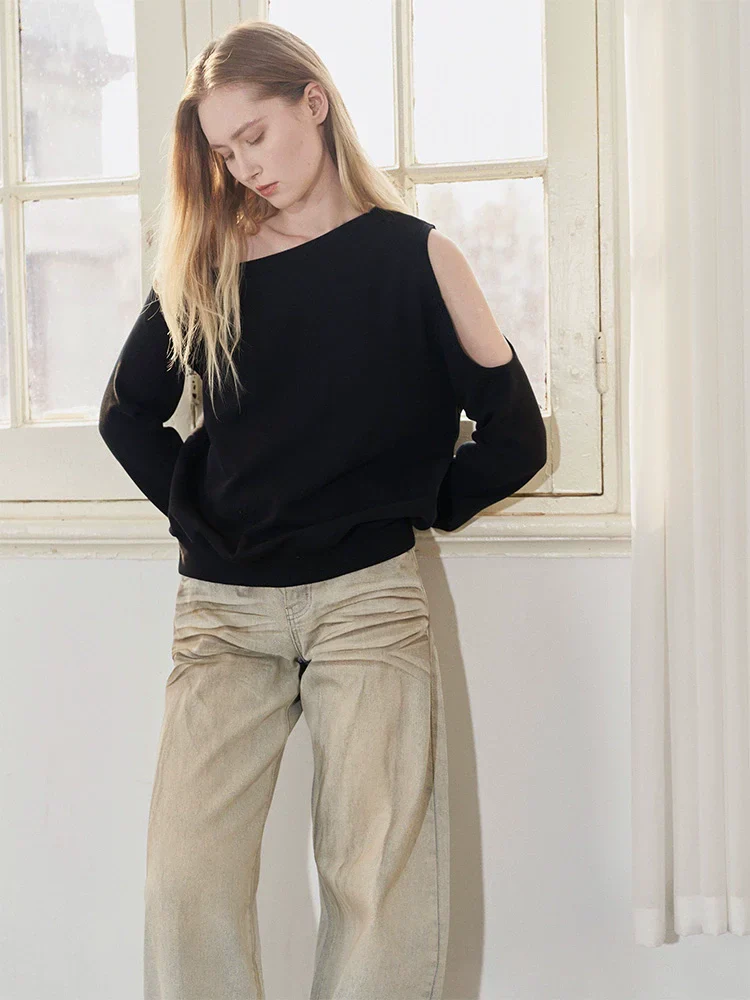 Asymmetric One-Shoulder Knit Sweater - Image 4