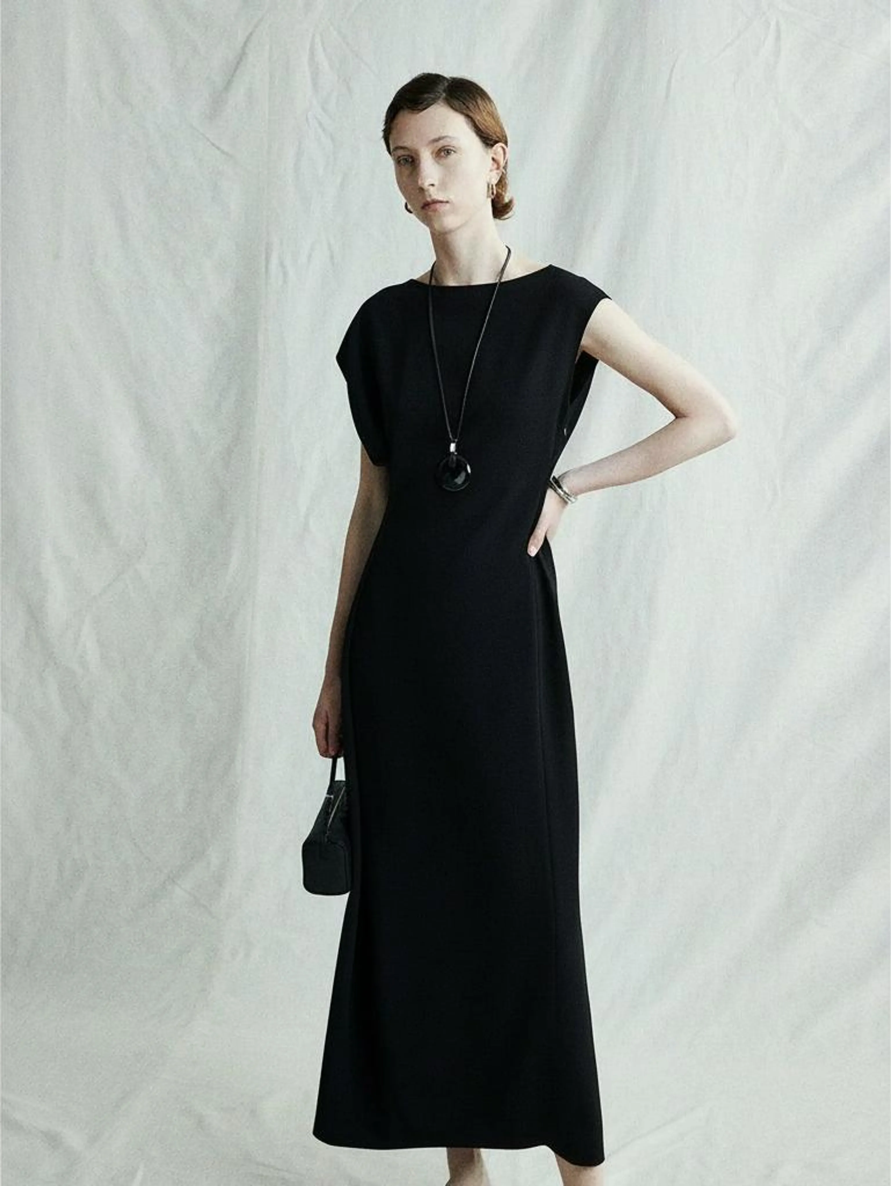 Asymmetric Pleated Sleeveless Dress