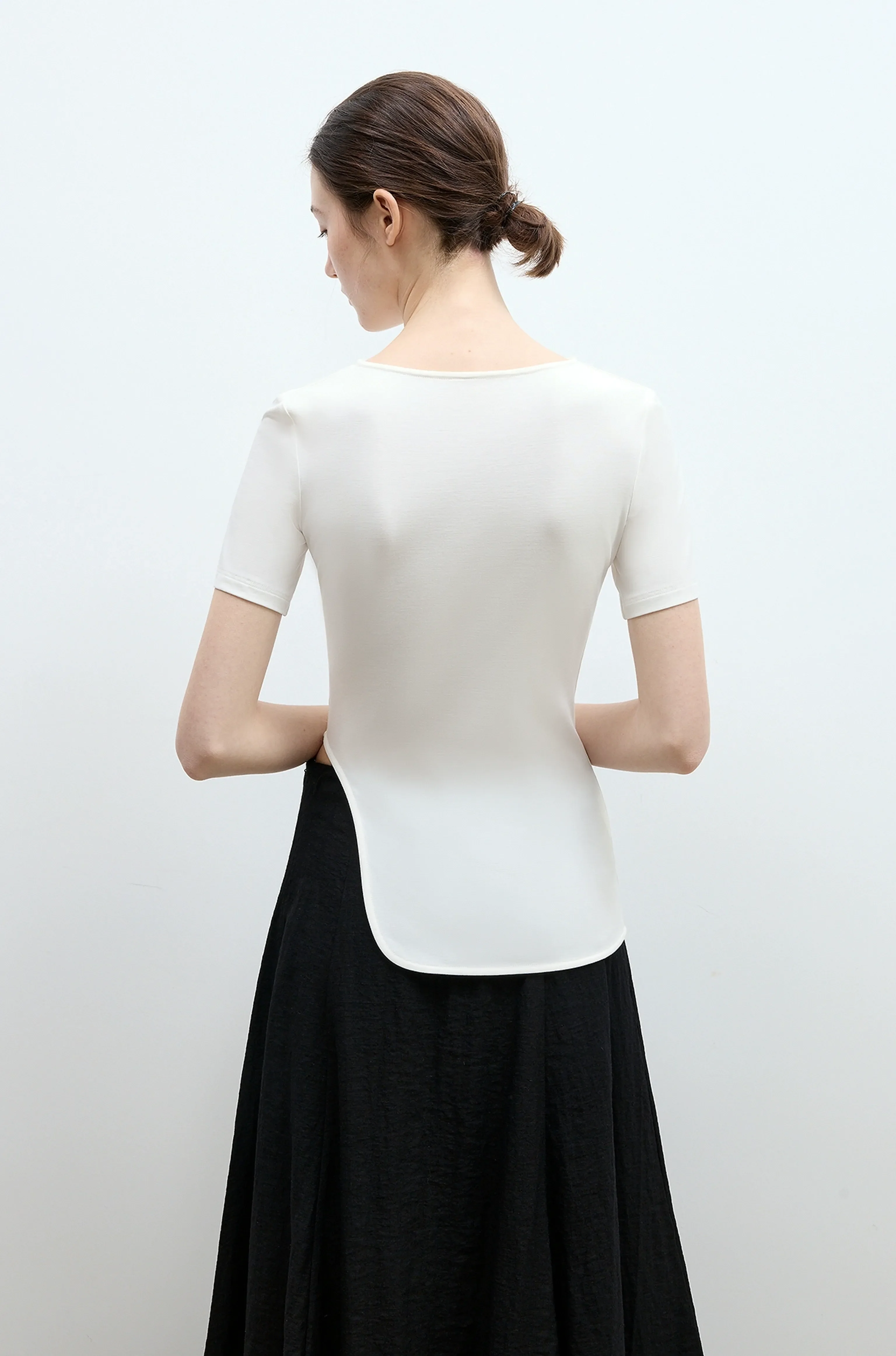Asymmetrical Hem Tee - Image 4