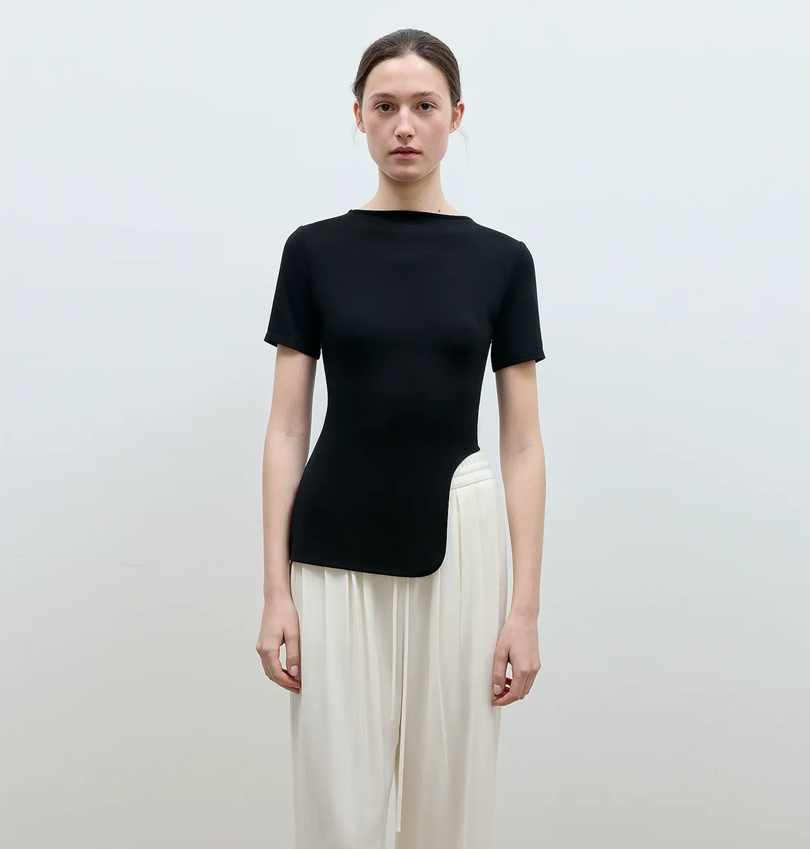 Asymmetrical Hem Tee - Image 6