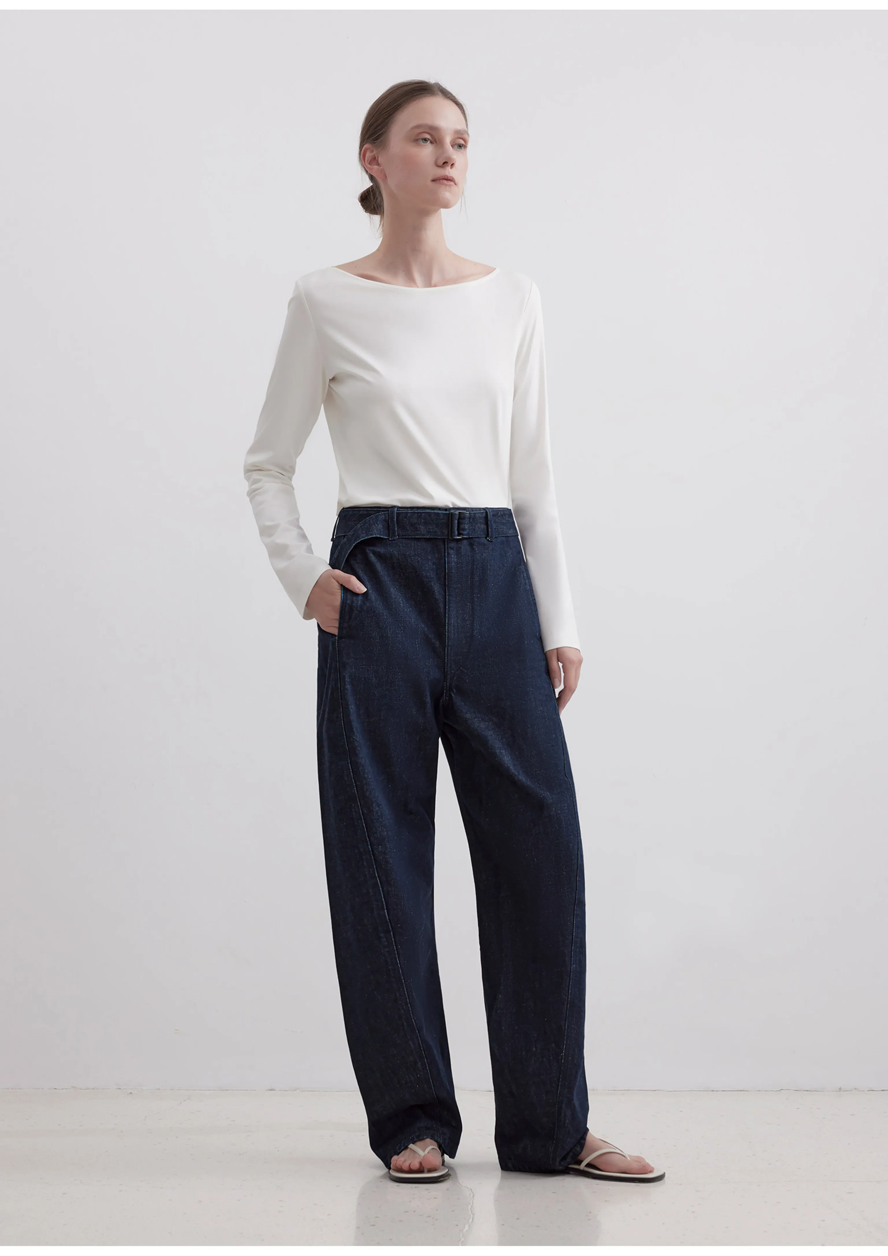 Belted Wide-Leg Jeans - Image 2