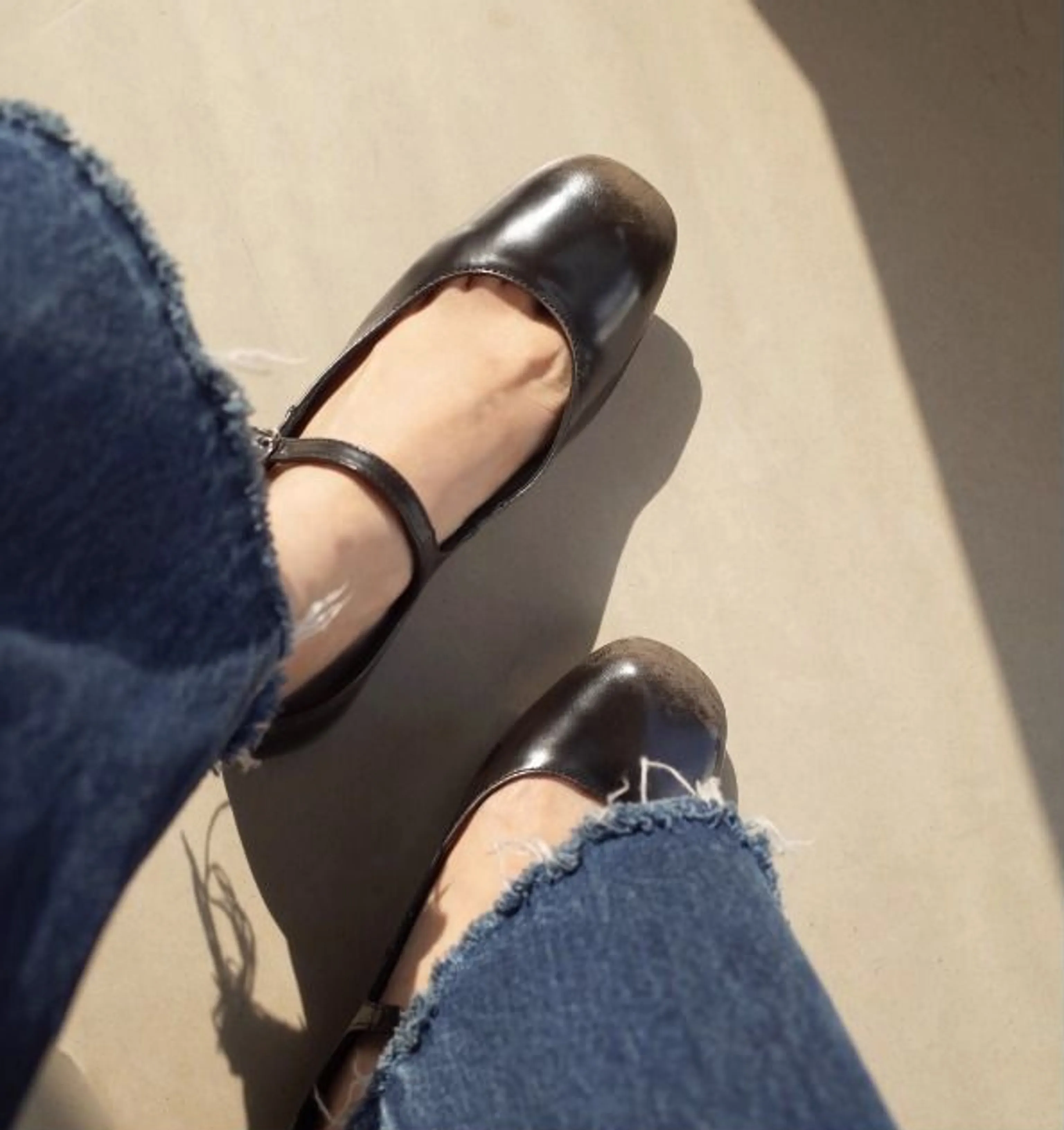 Black Leather Mary Jane Shoes - Image 3
