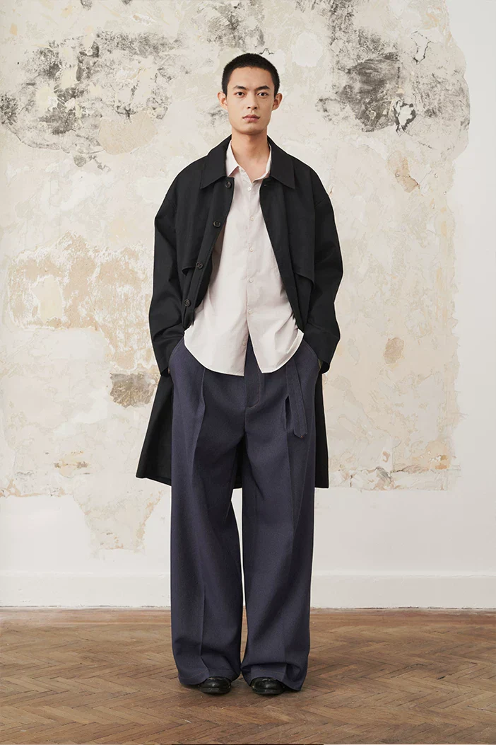 Black Water-Repellent Oversized Coat - Image 2