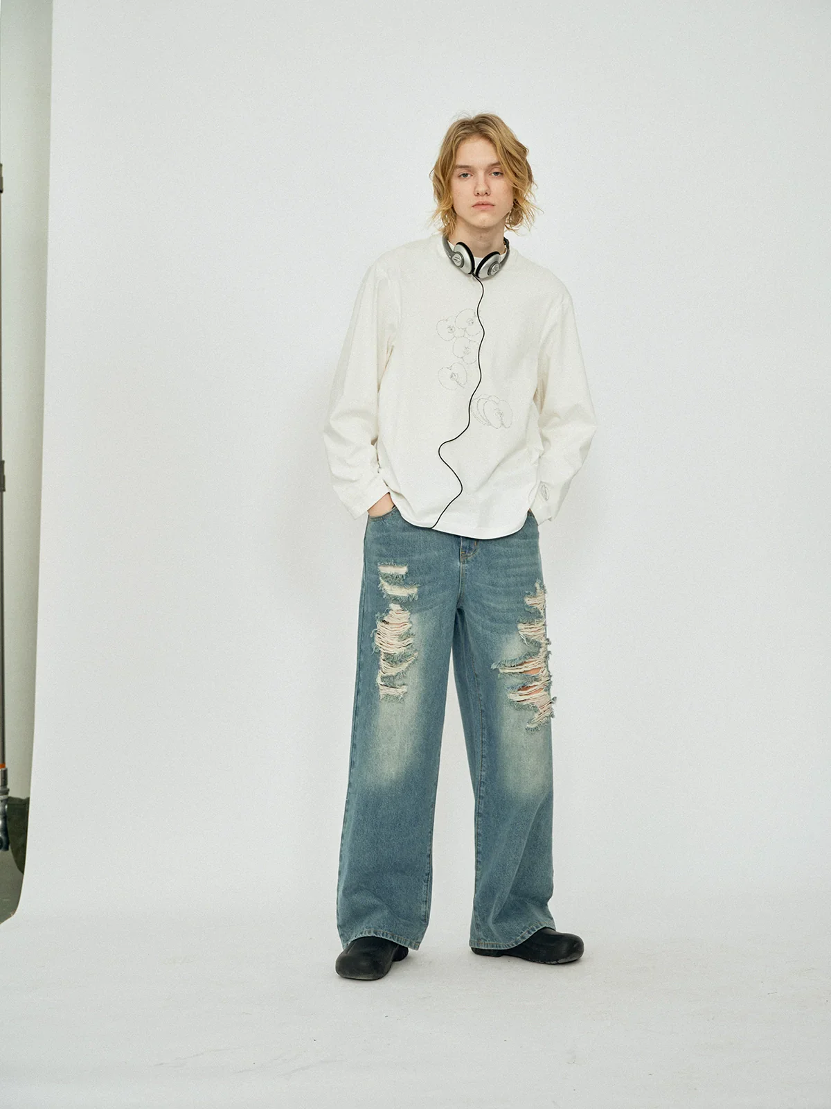 Blue Washed Distressed Wide-Leg Jeans - Image 2