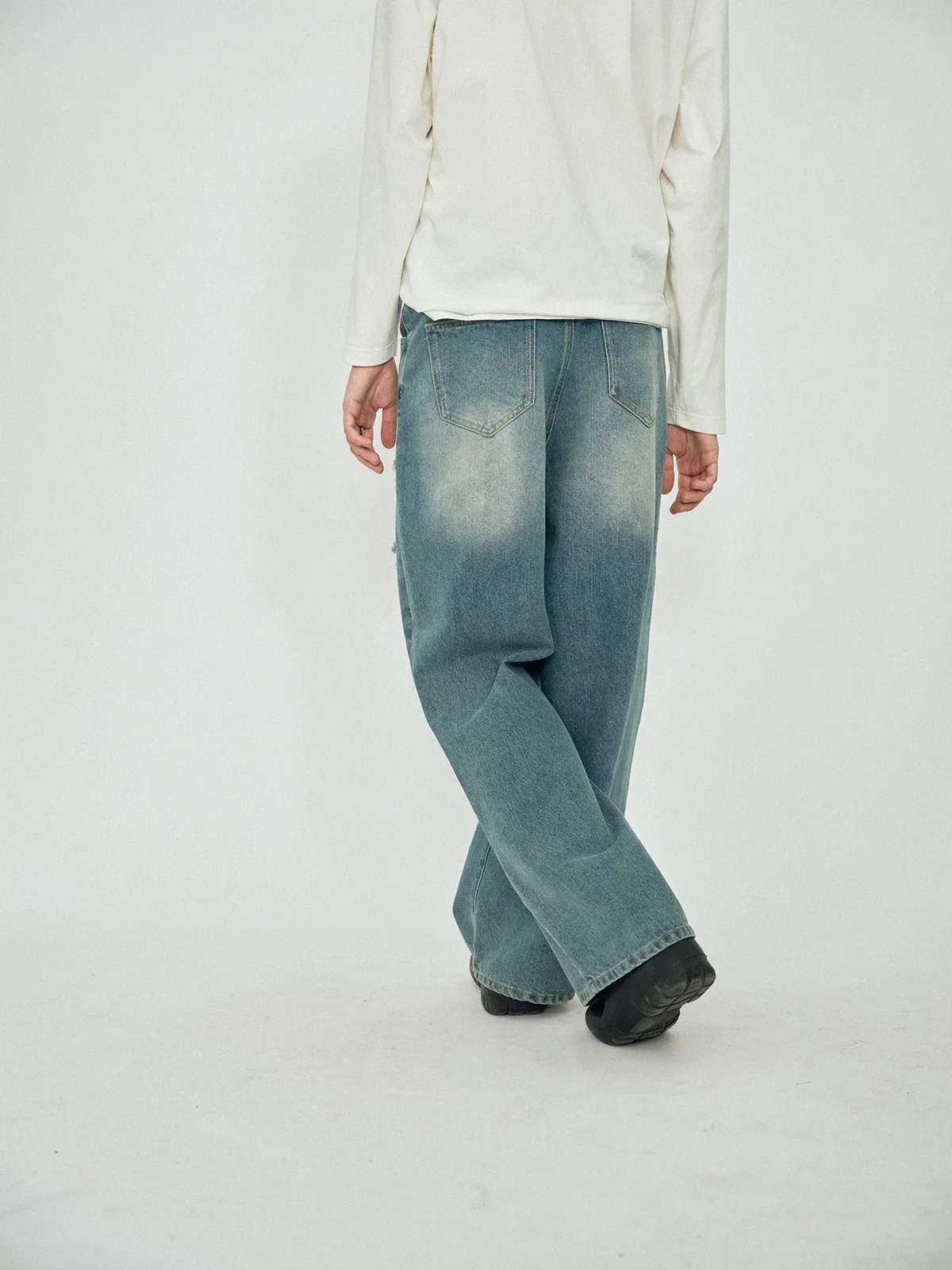 Blue Washed Distressed Wide-Leg Jeans - Image 3