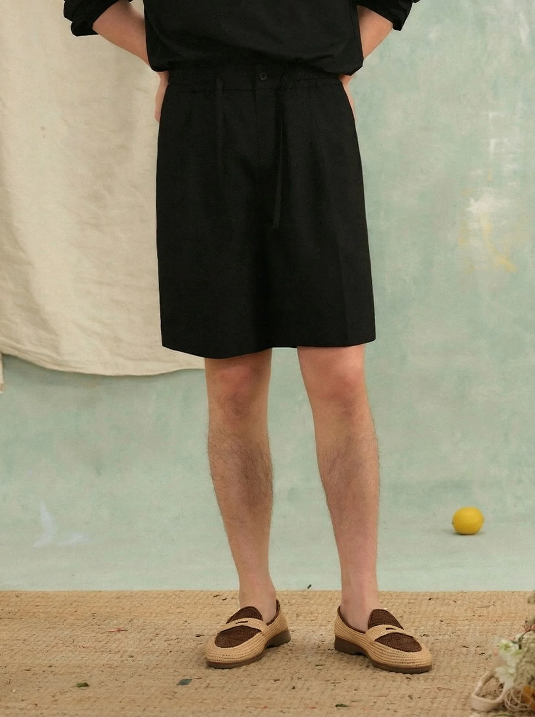 Breathable Drawstring Pleated Shorts - Image 4