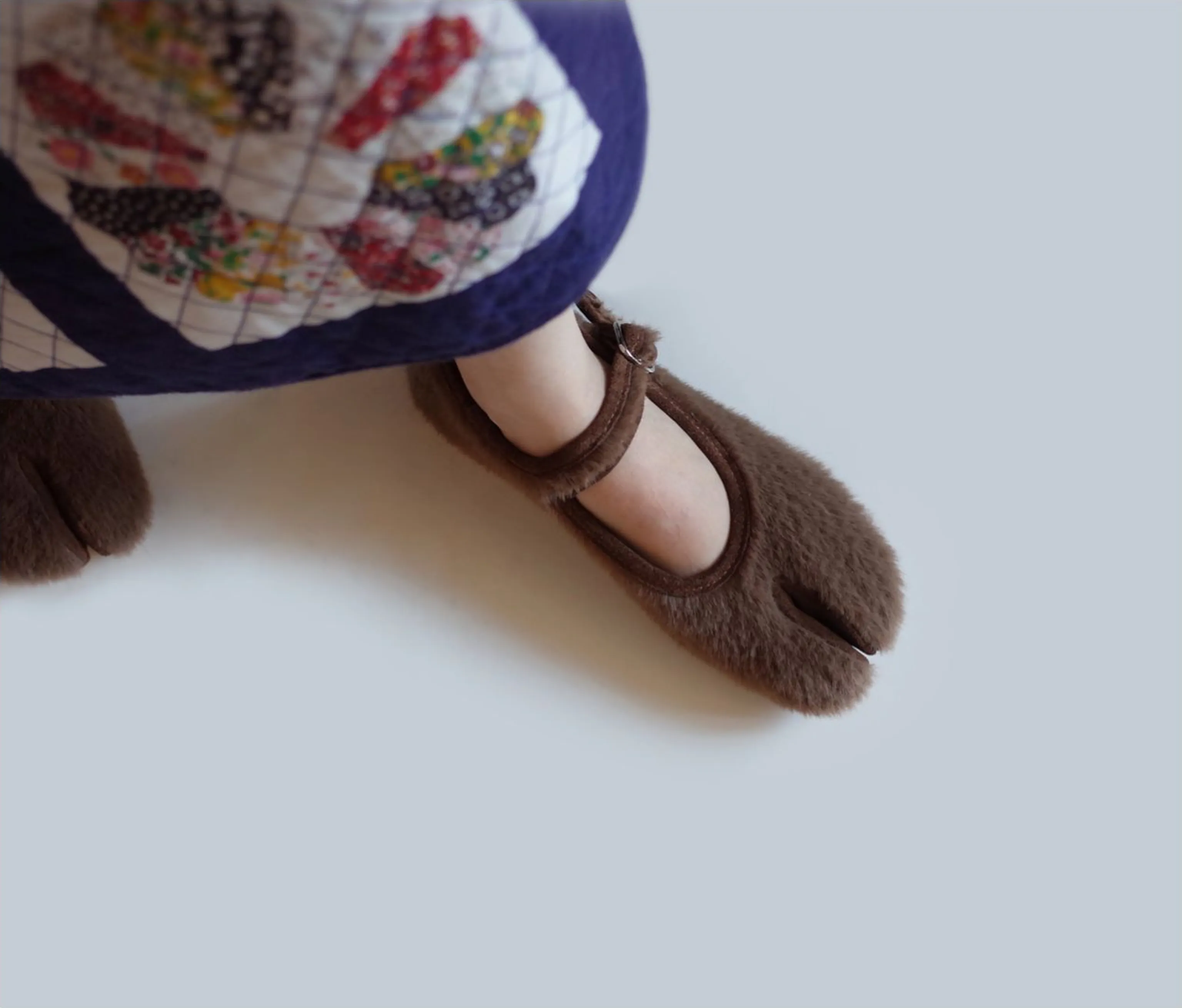 Brown Fur Split-Toe Mary Jane Shoes - Image 5