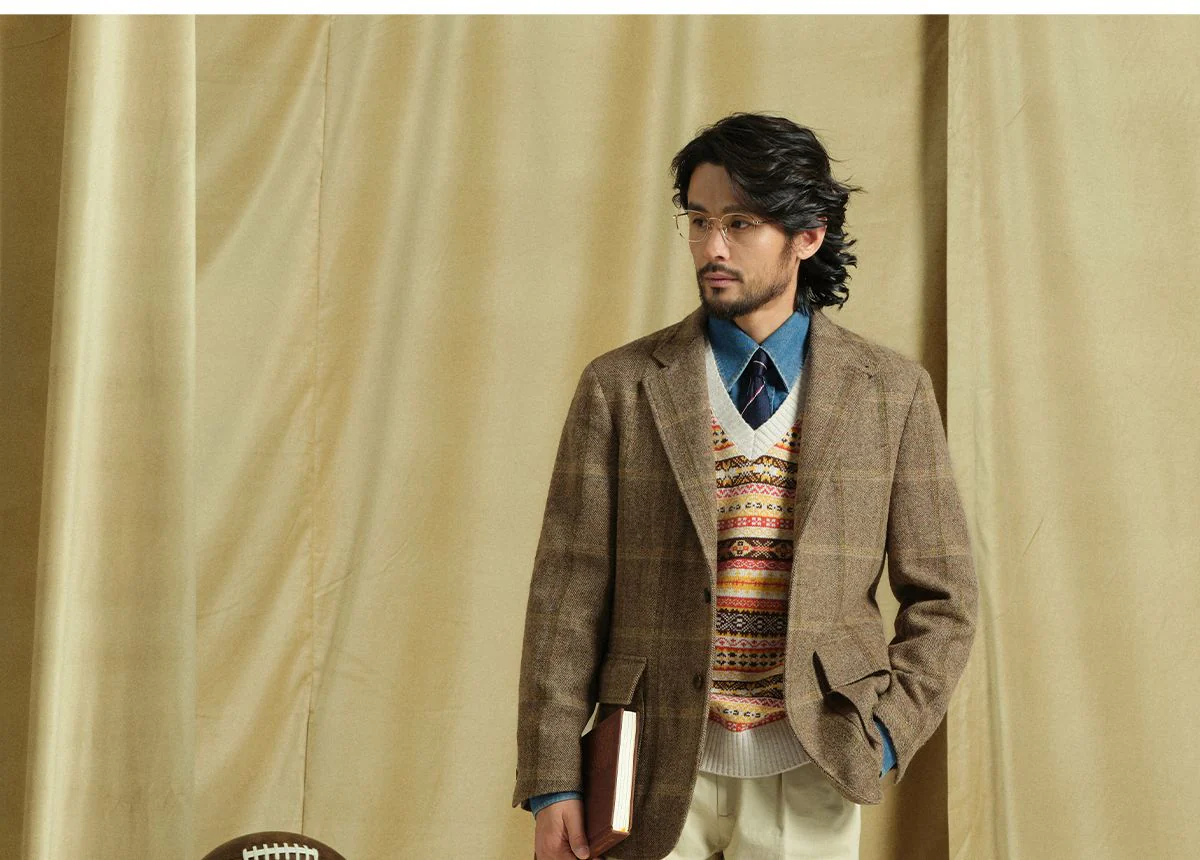 Brown Plaid Wool Blazer - Image 3