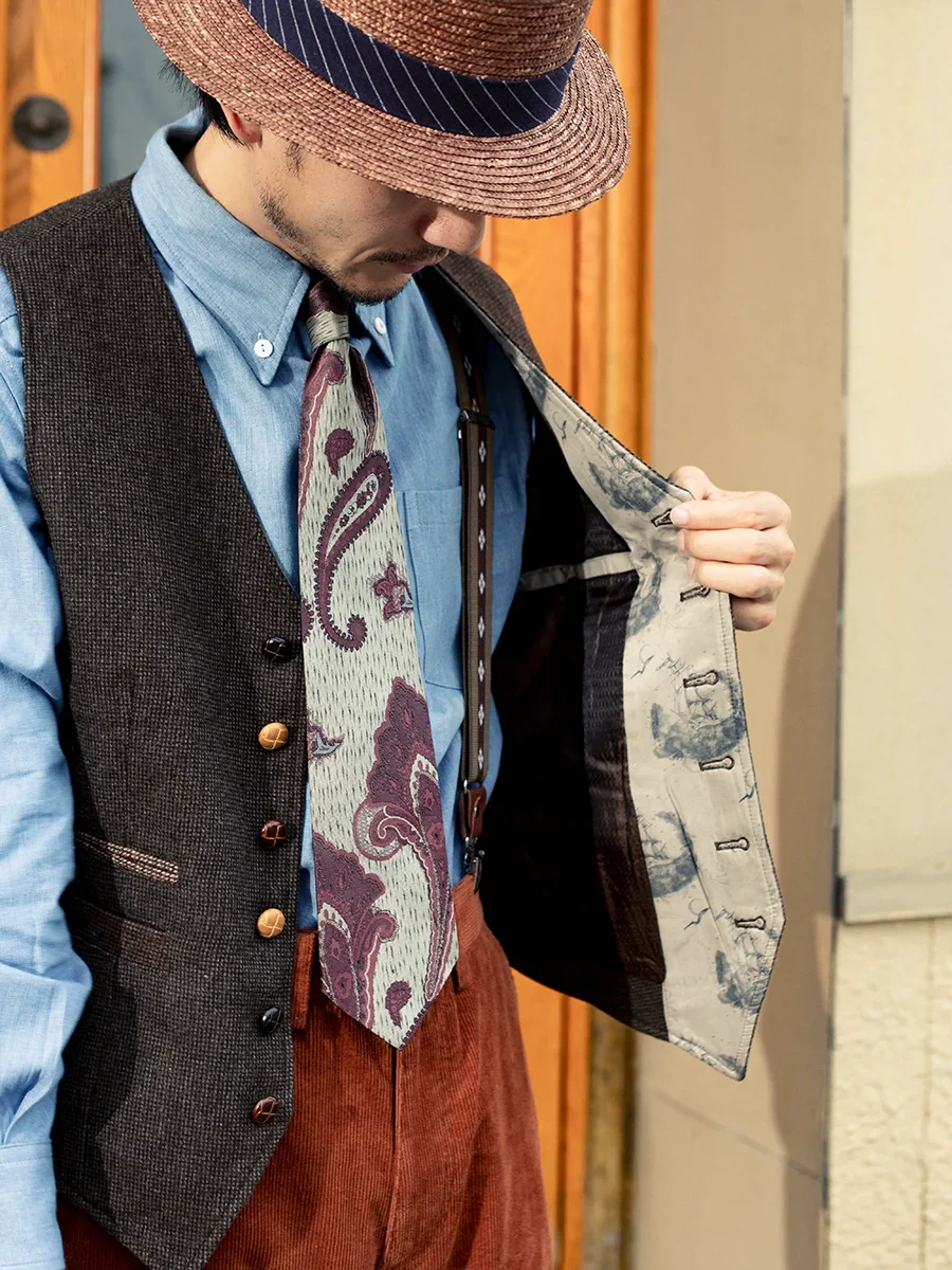 Brown Tweed Contrast-Pocket Waistcoat - Image 4