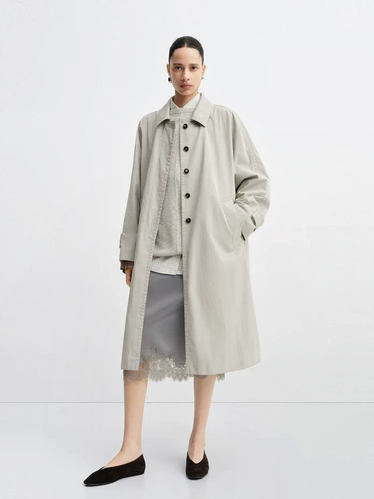 Buttoned Raglan Coat - Image 3