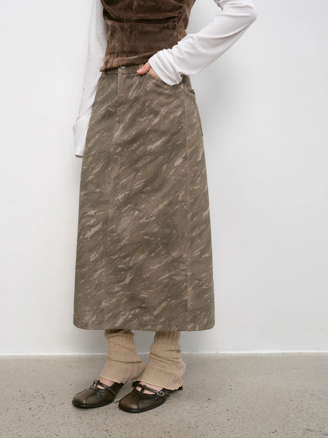 Camouflage Straight Skirt - Image 2
