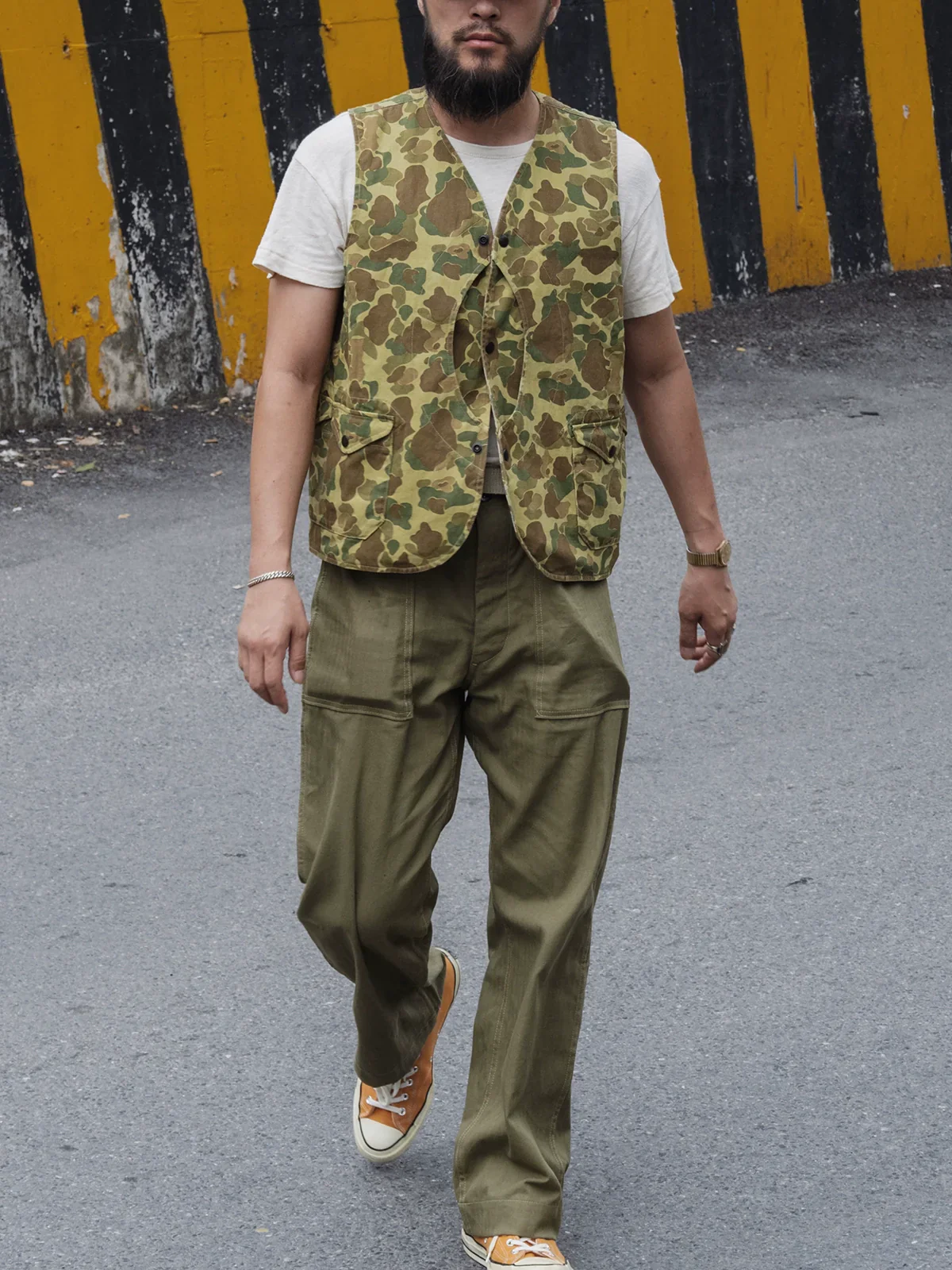 Camouflage Utility Vest - Image 4