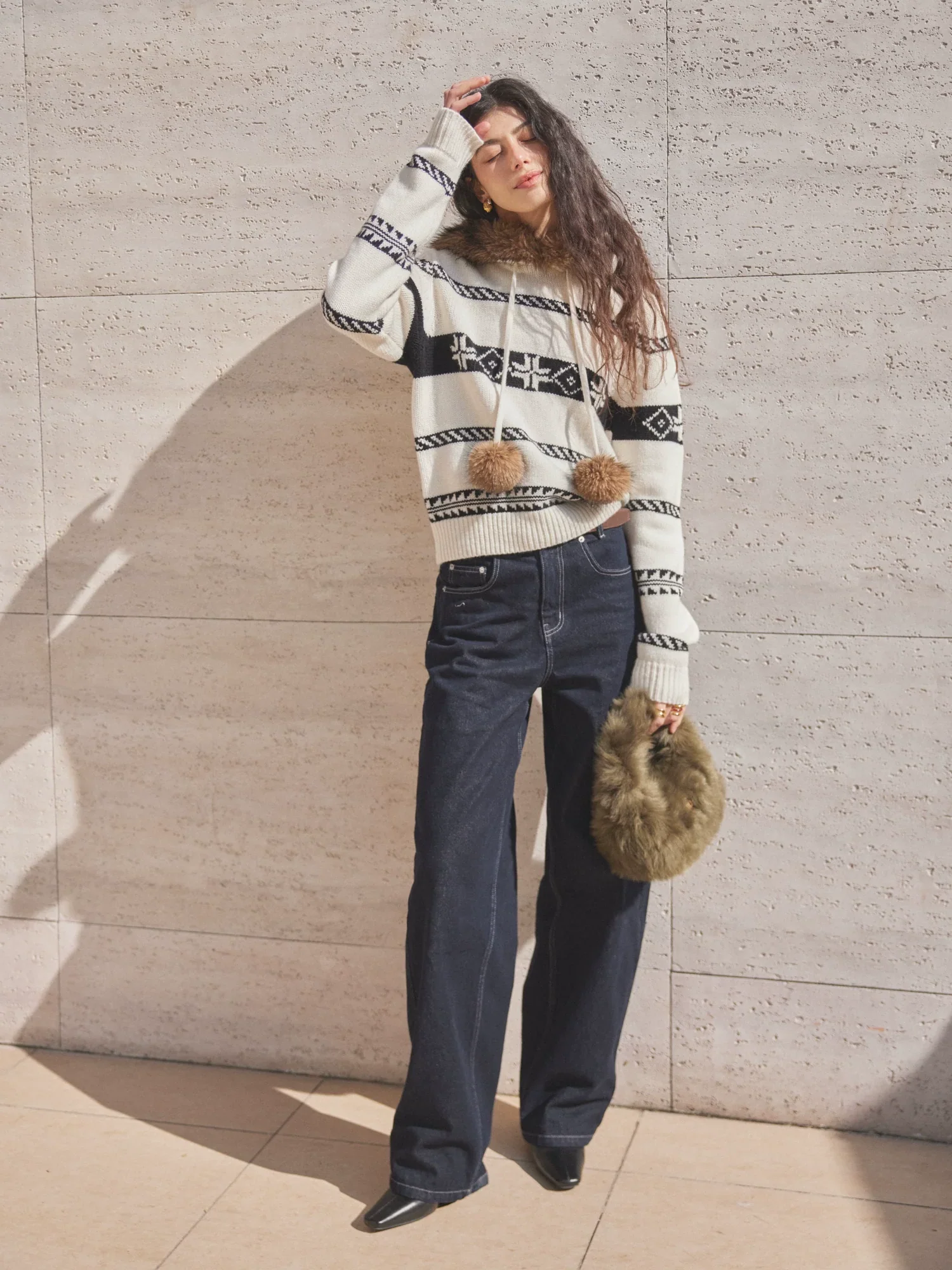 Carrot Wide-Leg Jeans - Image 4