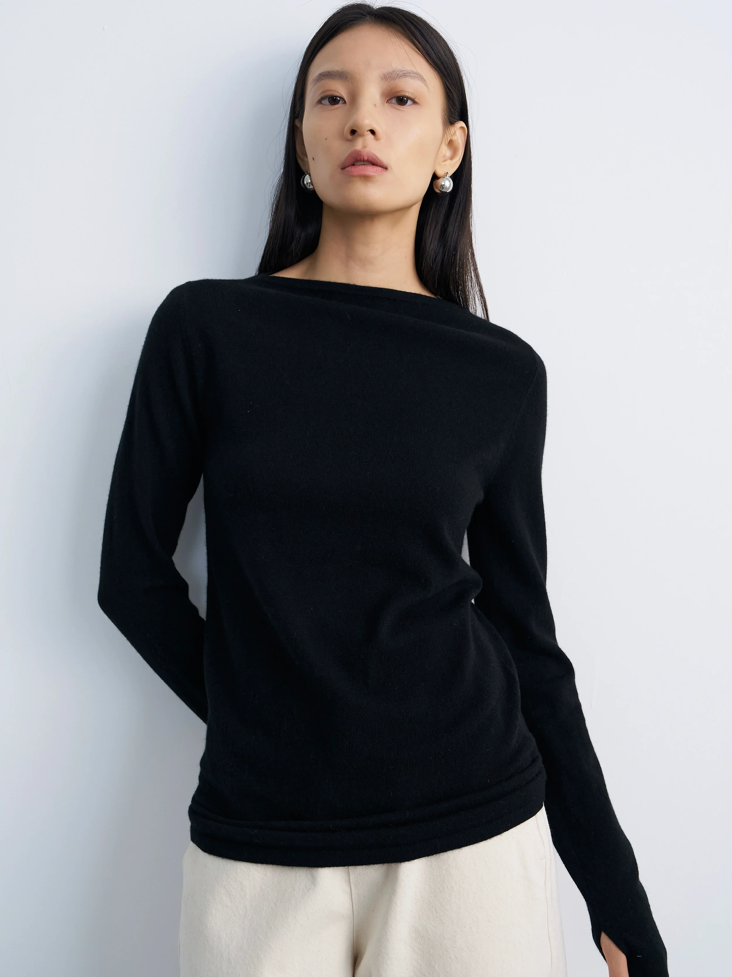 Cashmere Boat‑Neck Slim Sweater - Image 9