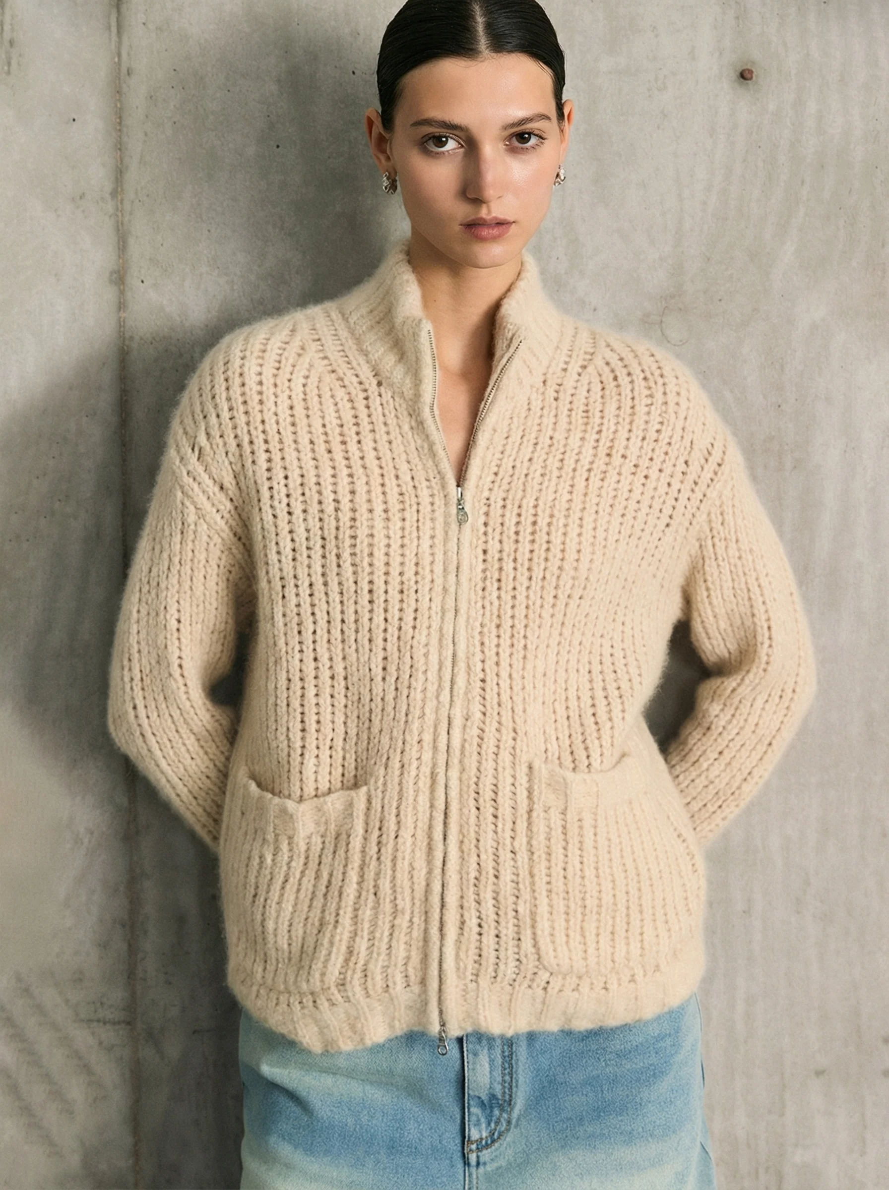 Cashmere Silk Zip Cardigan - Image 3