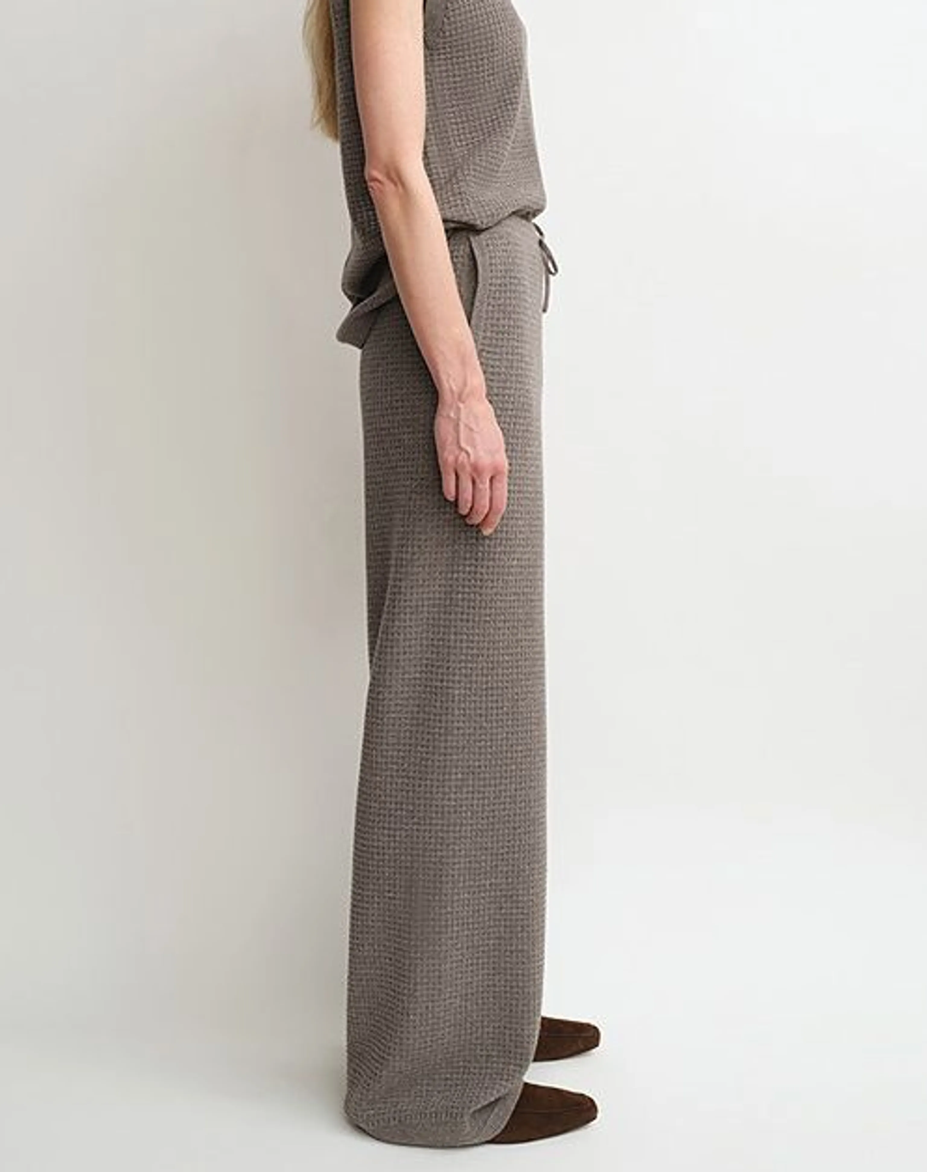Cashmere-Wool Waffle Knit Set - Image 3