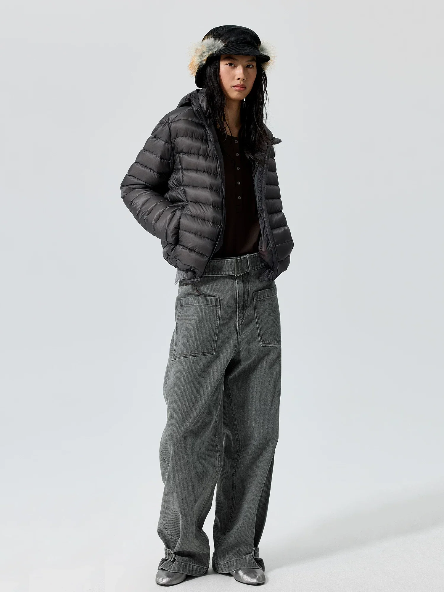 Charcoal Belted Wide-Leg Trousers - Image 4