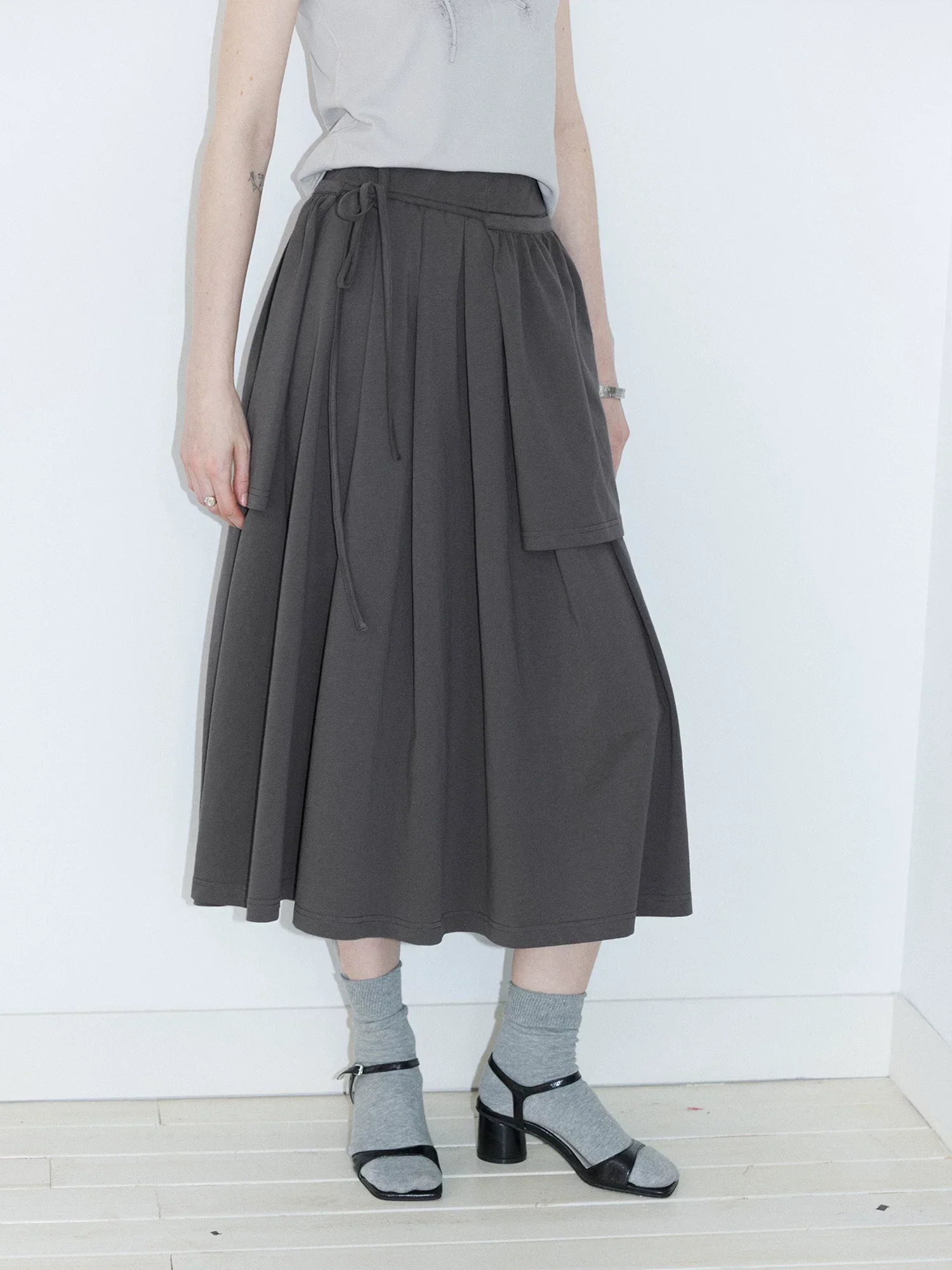 Charcoal Pleated Midi Skirt with Detachable Overlay - Image 2