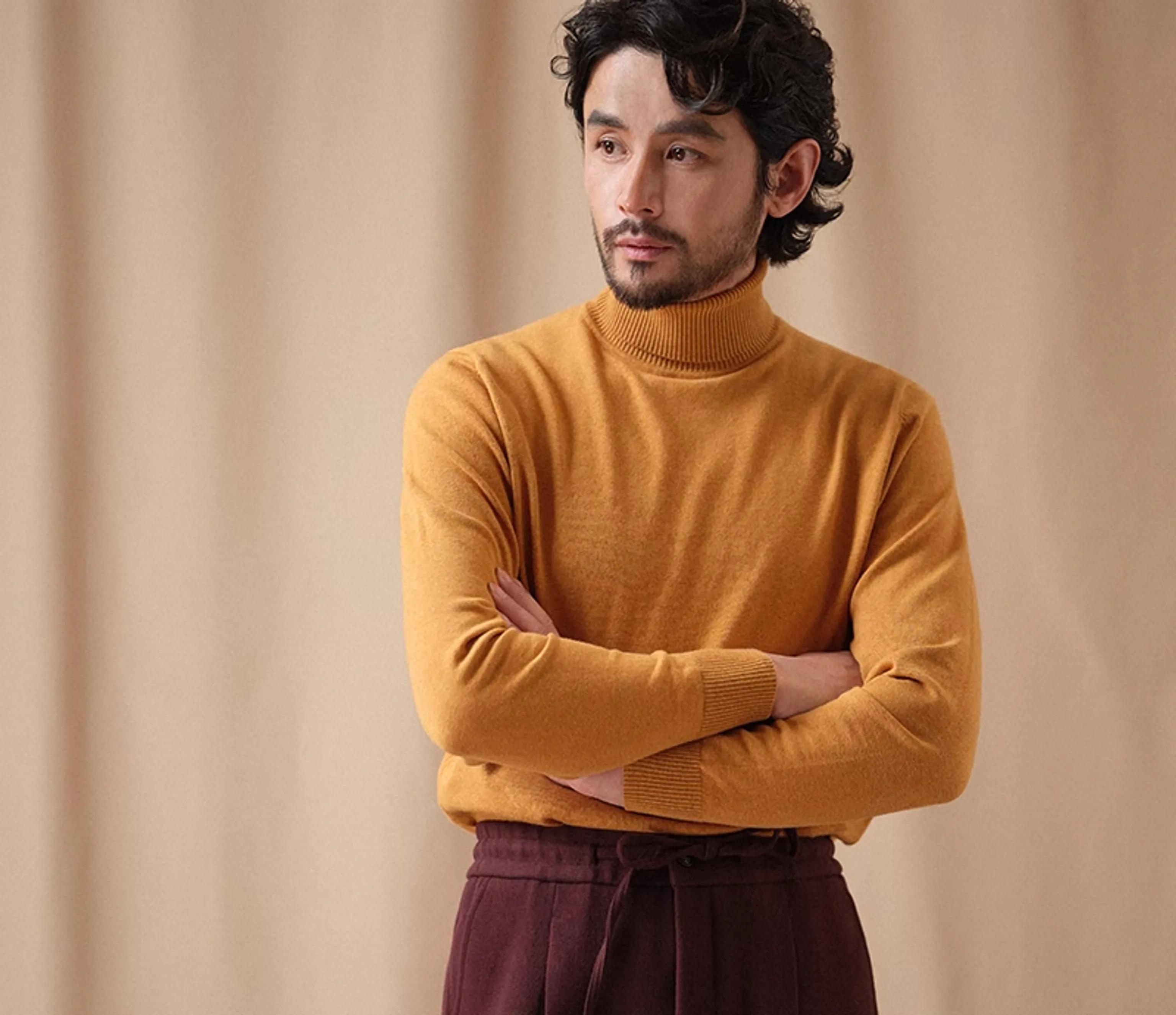 Classic Cotton-Cashmere Turtleneck Sweater - Image 5