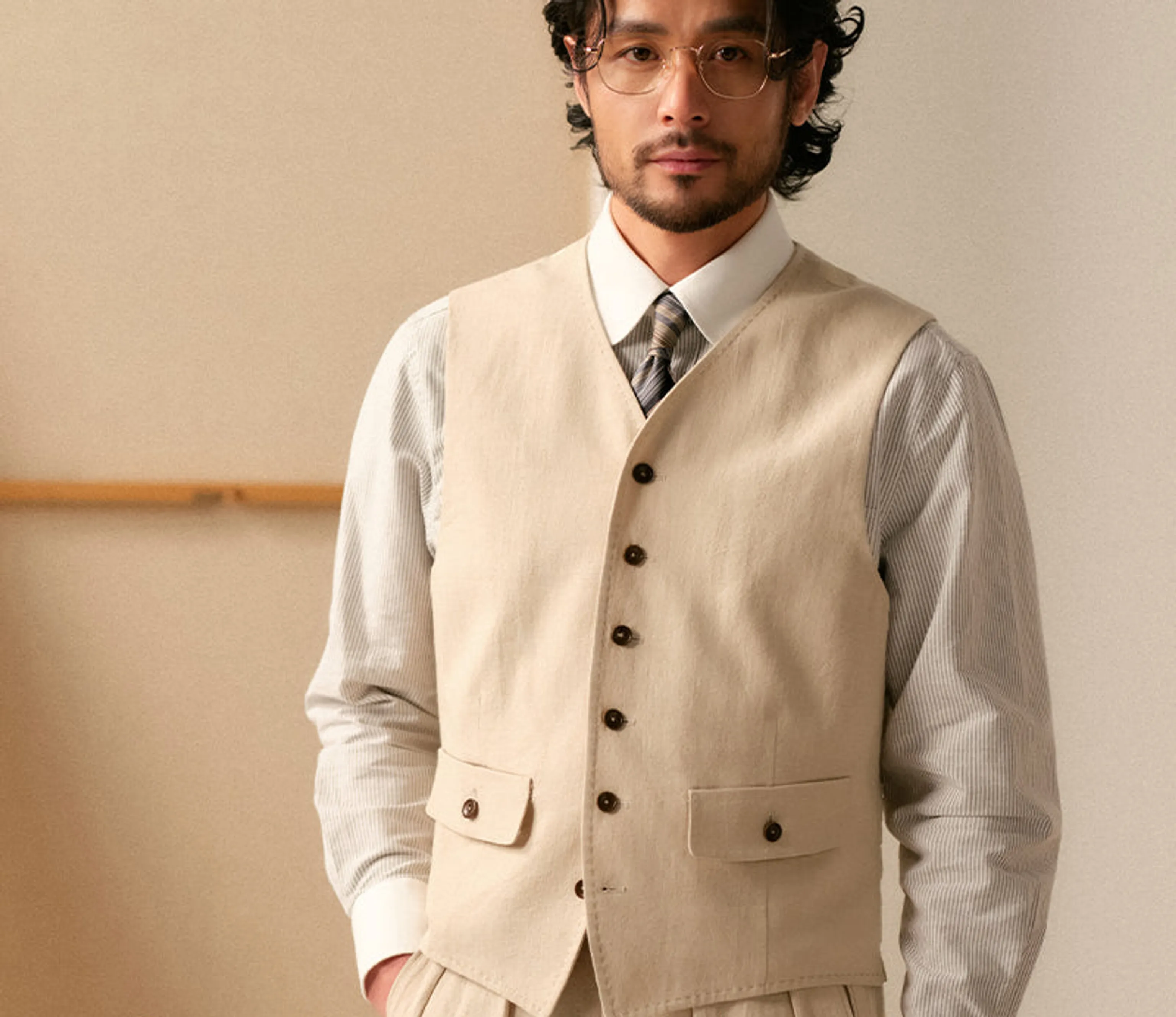 Classic Double Pocket Vest - Image 8