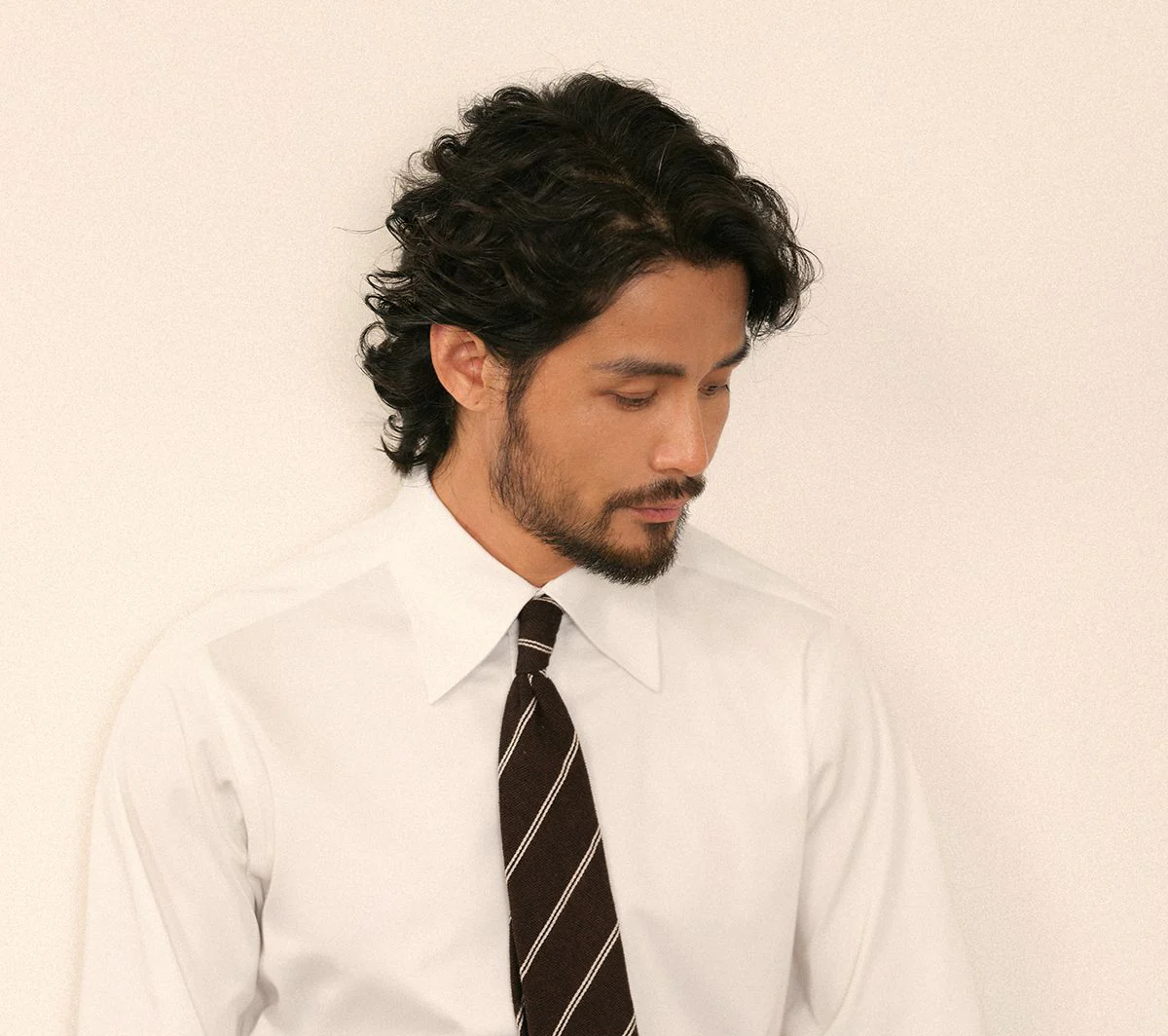 Classic White Dress Shirt - Image 3