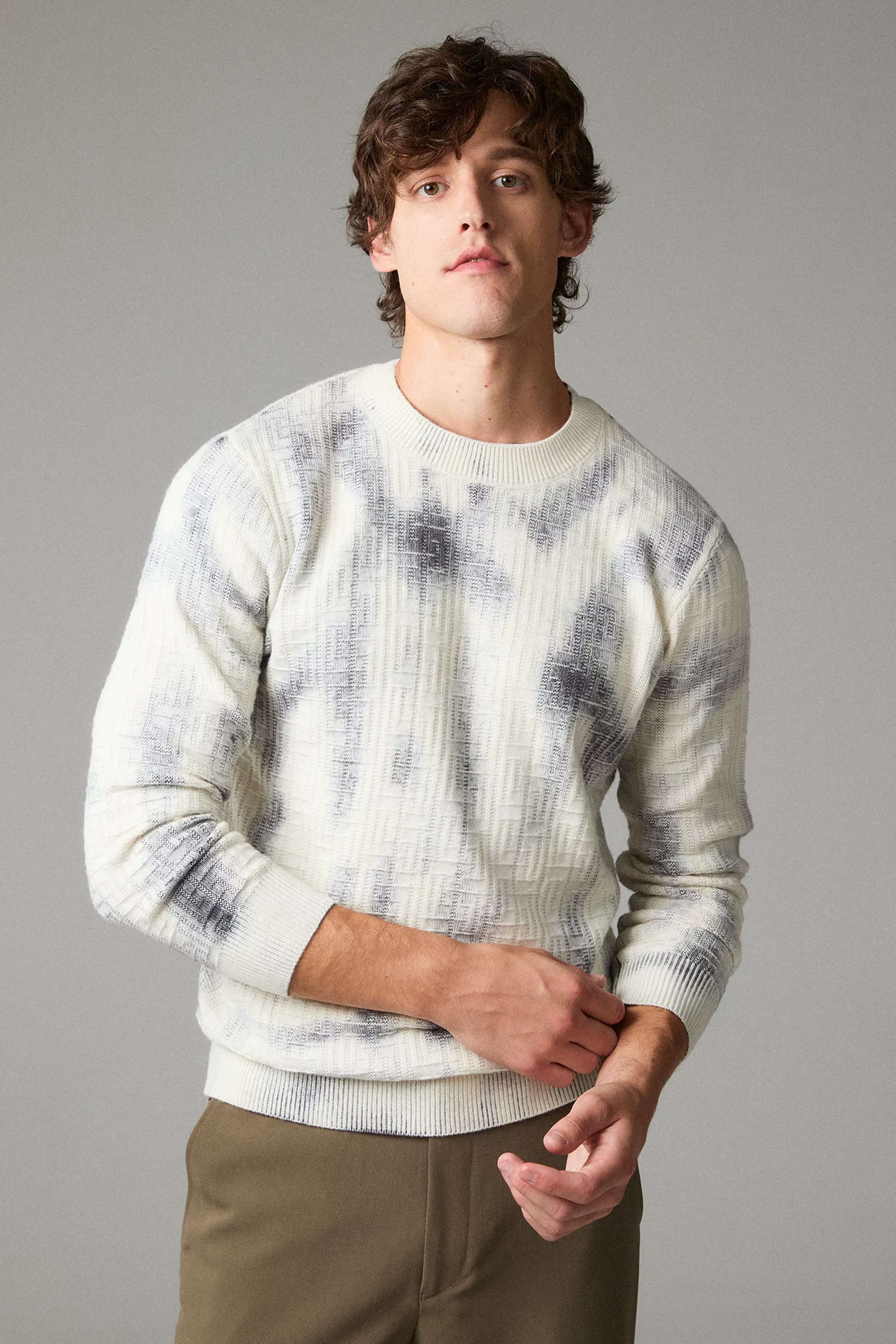 Cloud-Dye Wool Crewneck Sweater - Image 6