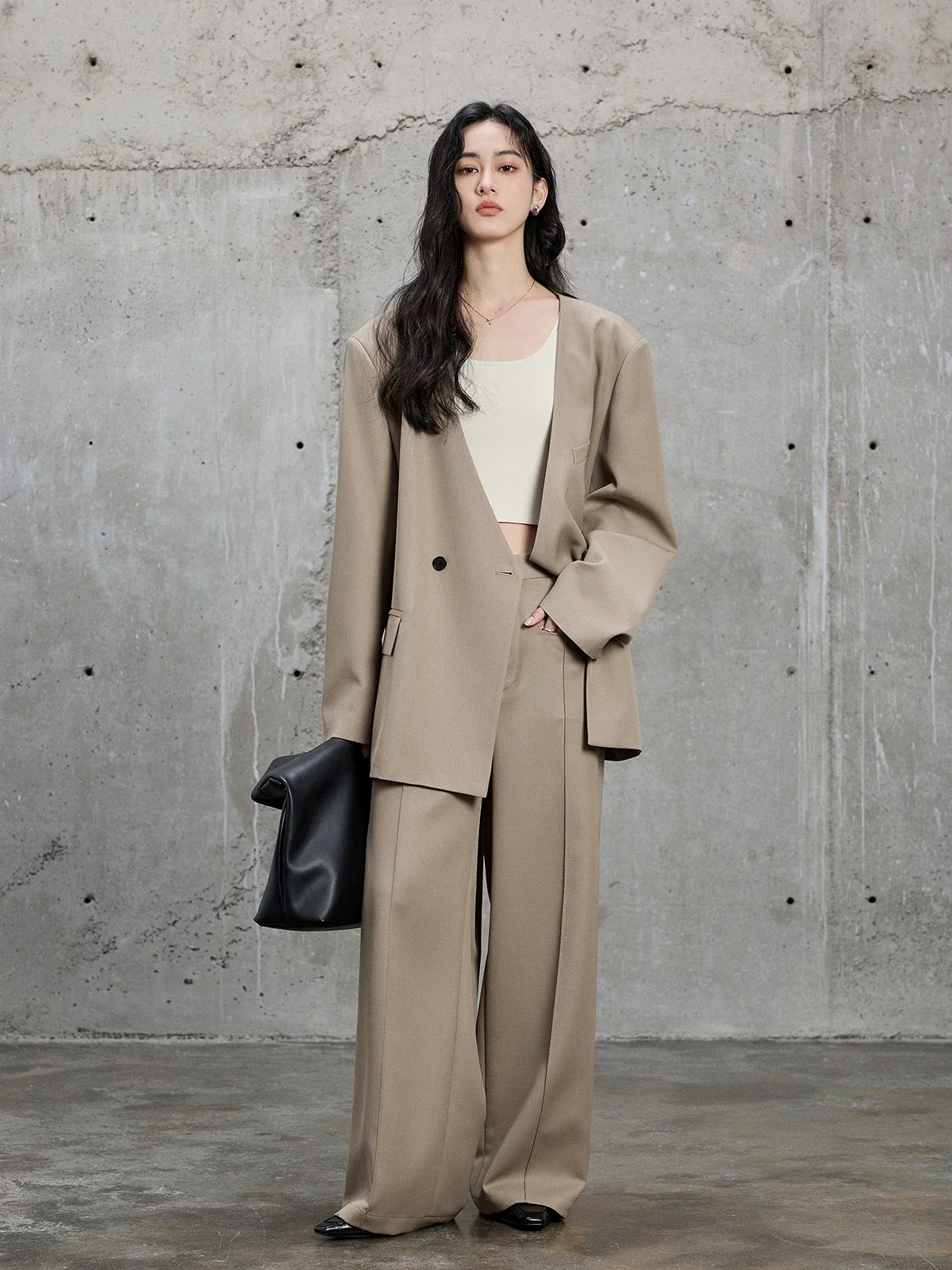 Collarless Double-Breasted Wool Twill Suit - Image 5