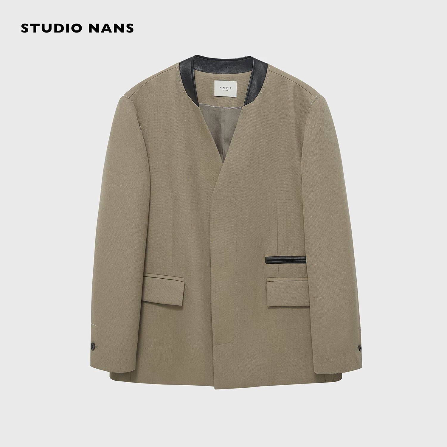 Collarless Merino Wool Blazer - Image 6