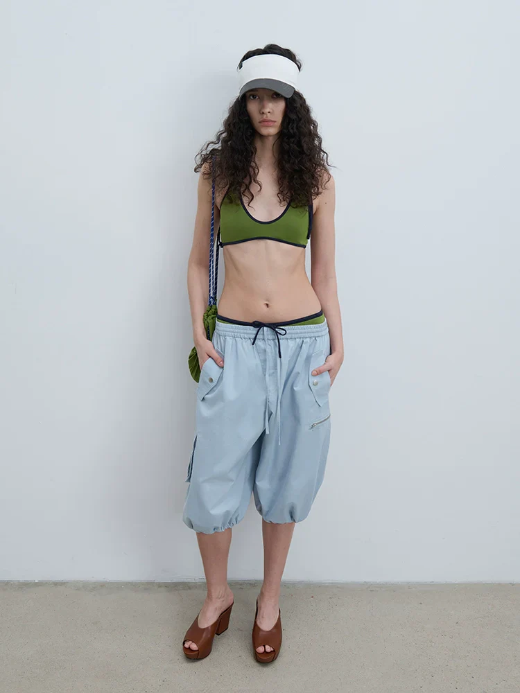 Contrast Halter Swimsuit Three-Piece Set - Image 2