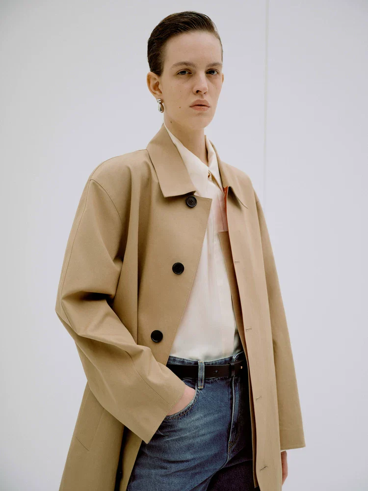 Contrast-Lined Trench - Image 4