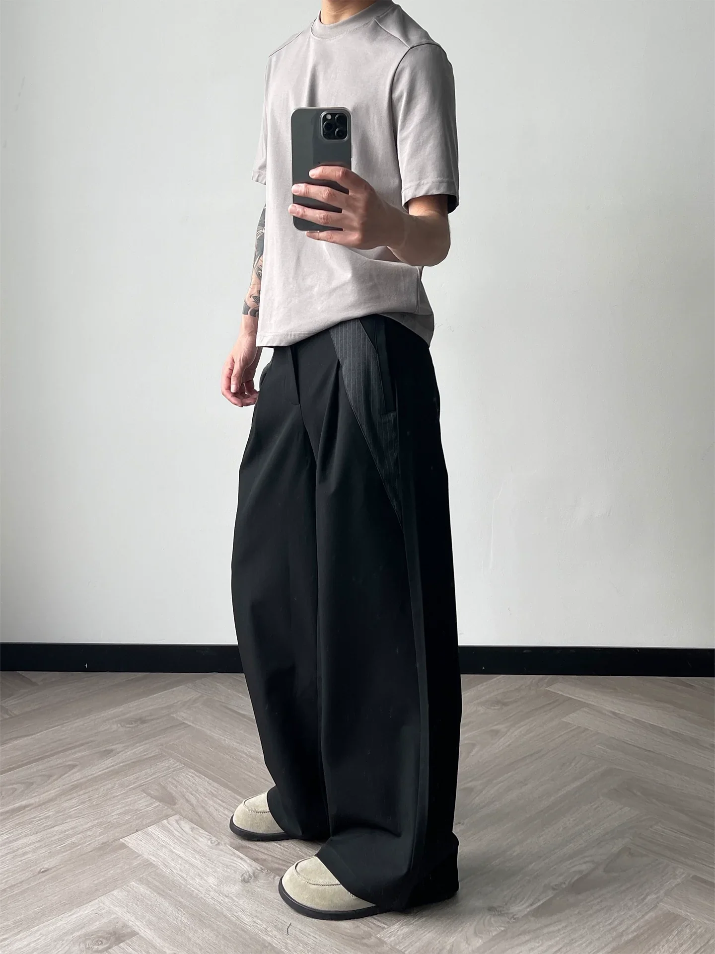 Contrast Pinstripe Wide-Leg Trousers - Image 2