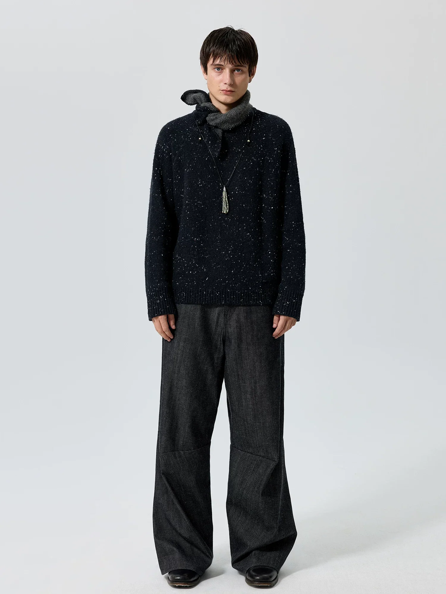 Contrast Tie-Neck Sweater - Image 4