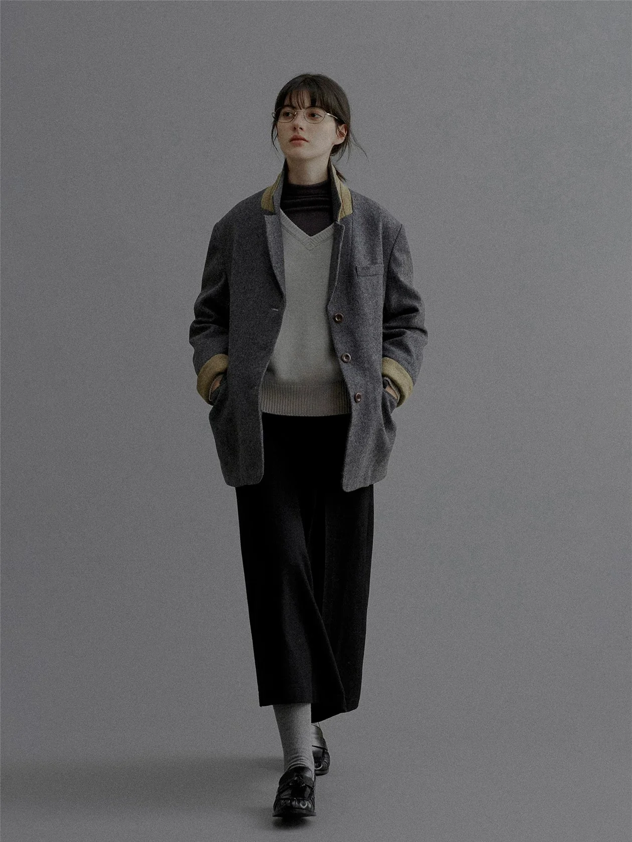 Contrast-Trim Wool Blazer