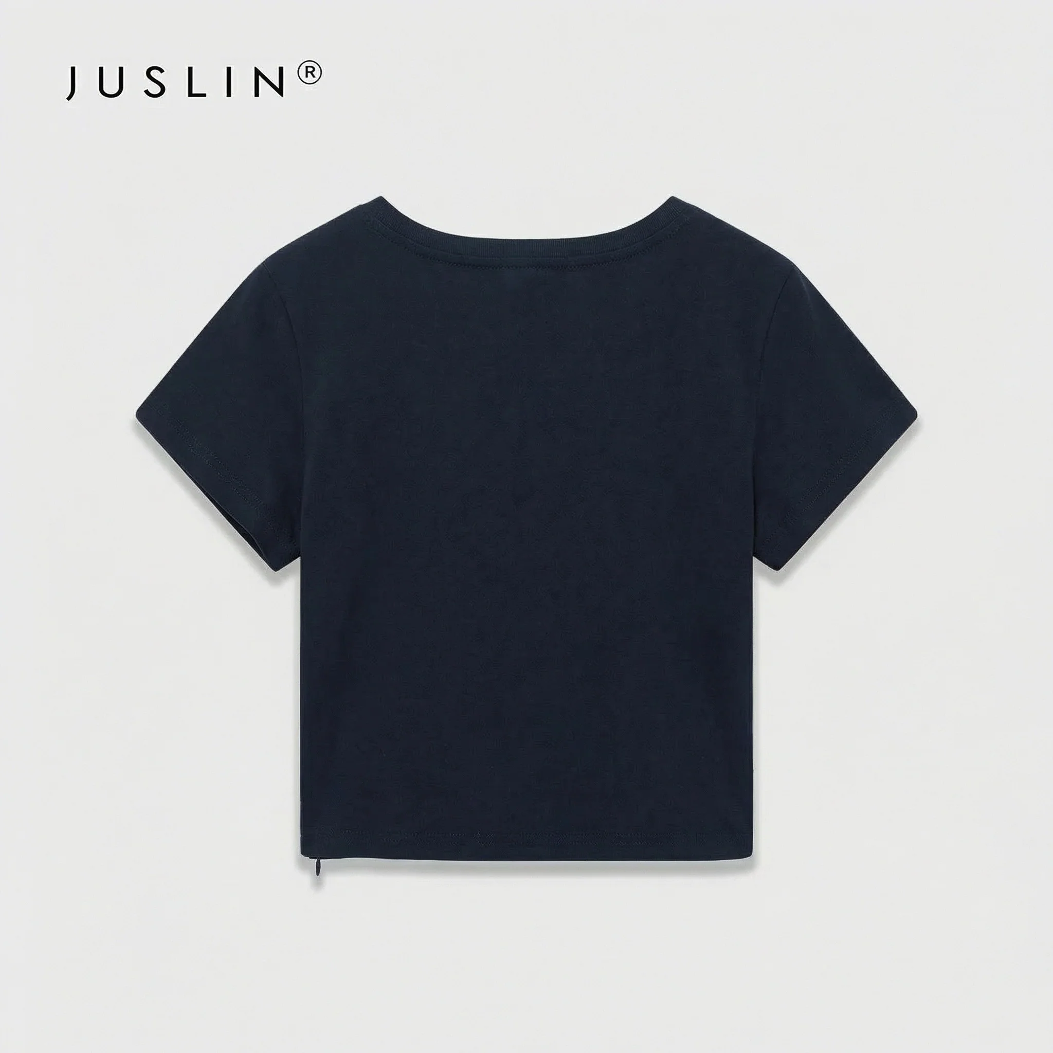 Contrasting Color Print T-Shirt - Image 4