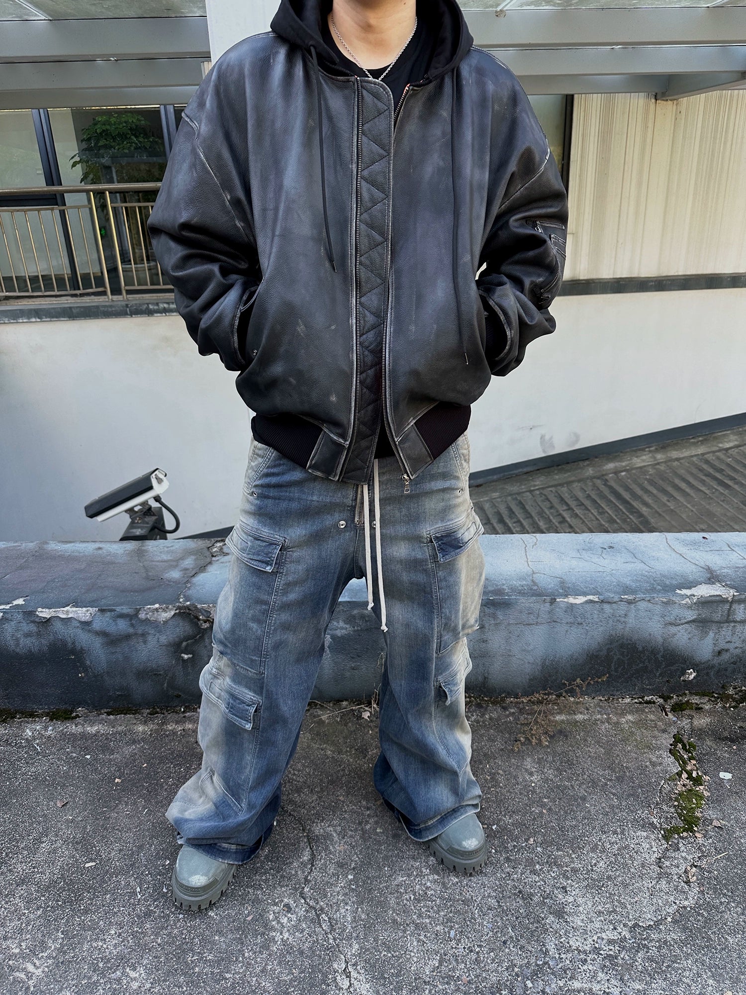 Cowhide Leather Bomber Jacket - Image 3