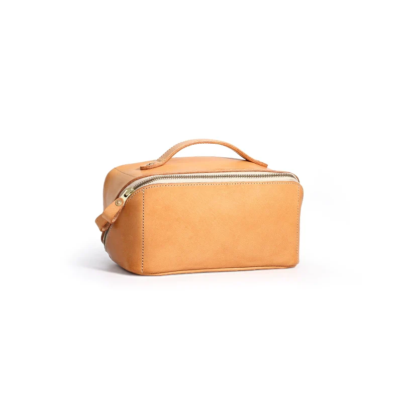 Cowhide Leather Travel Pouch - Image 2