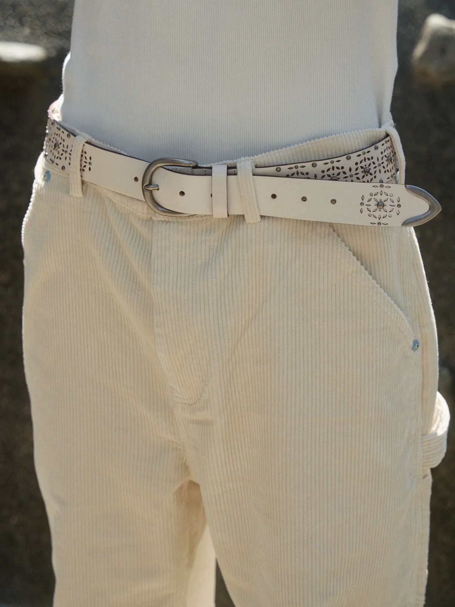 Crackled Ivory Studded Top-Grain Leather Belt - Image 2