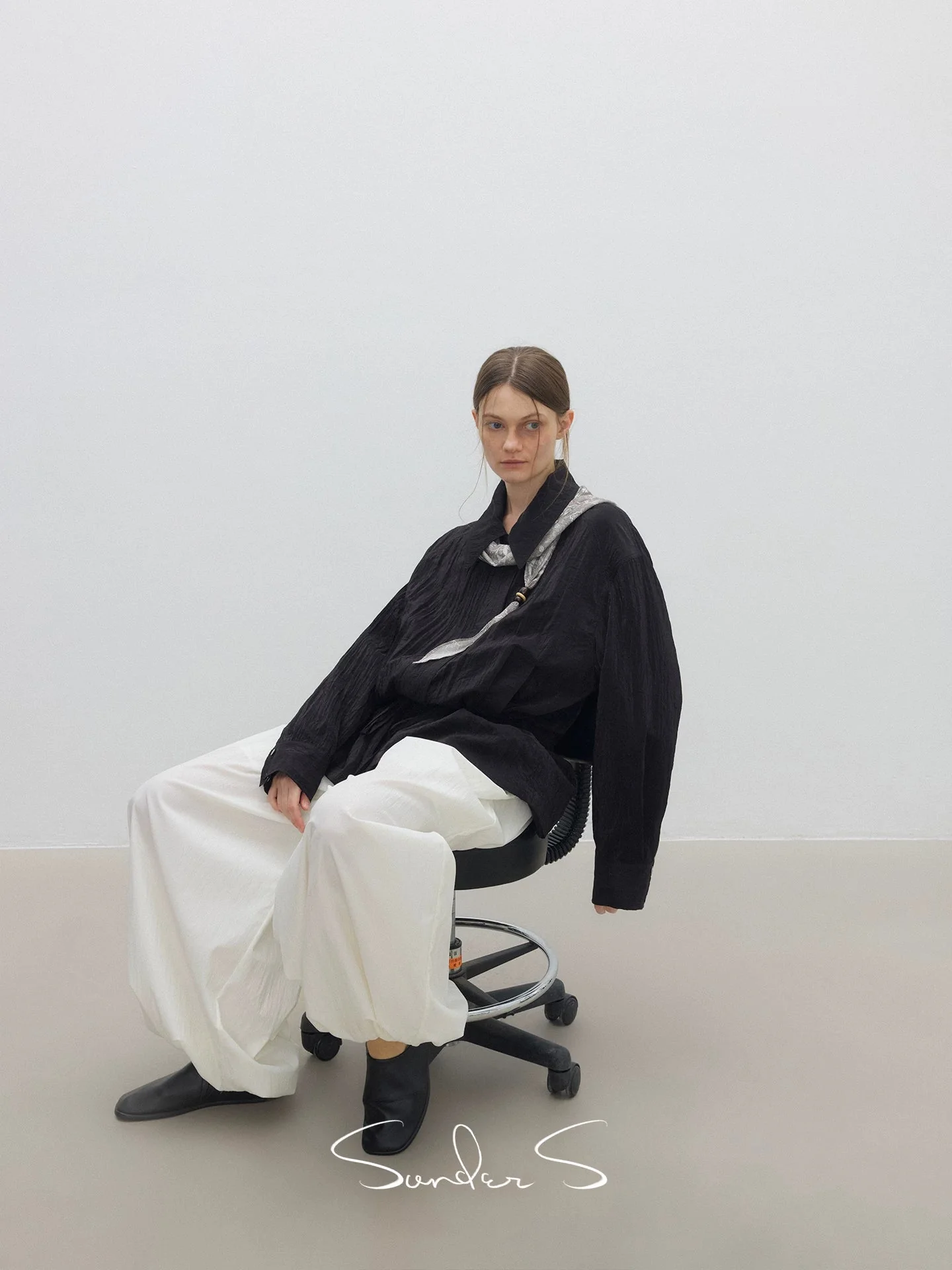 Crinkle Drawstring Shirt Jacket - Image 2