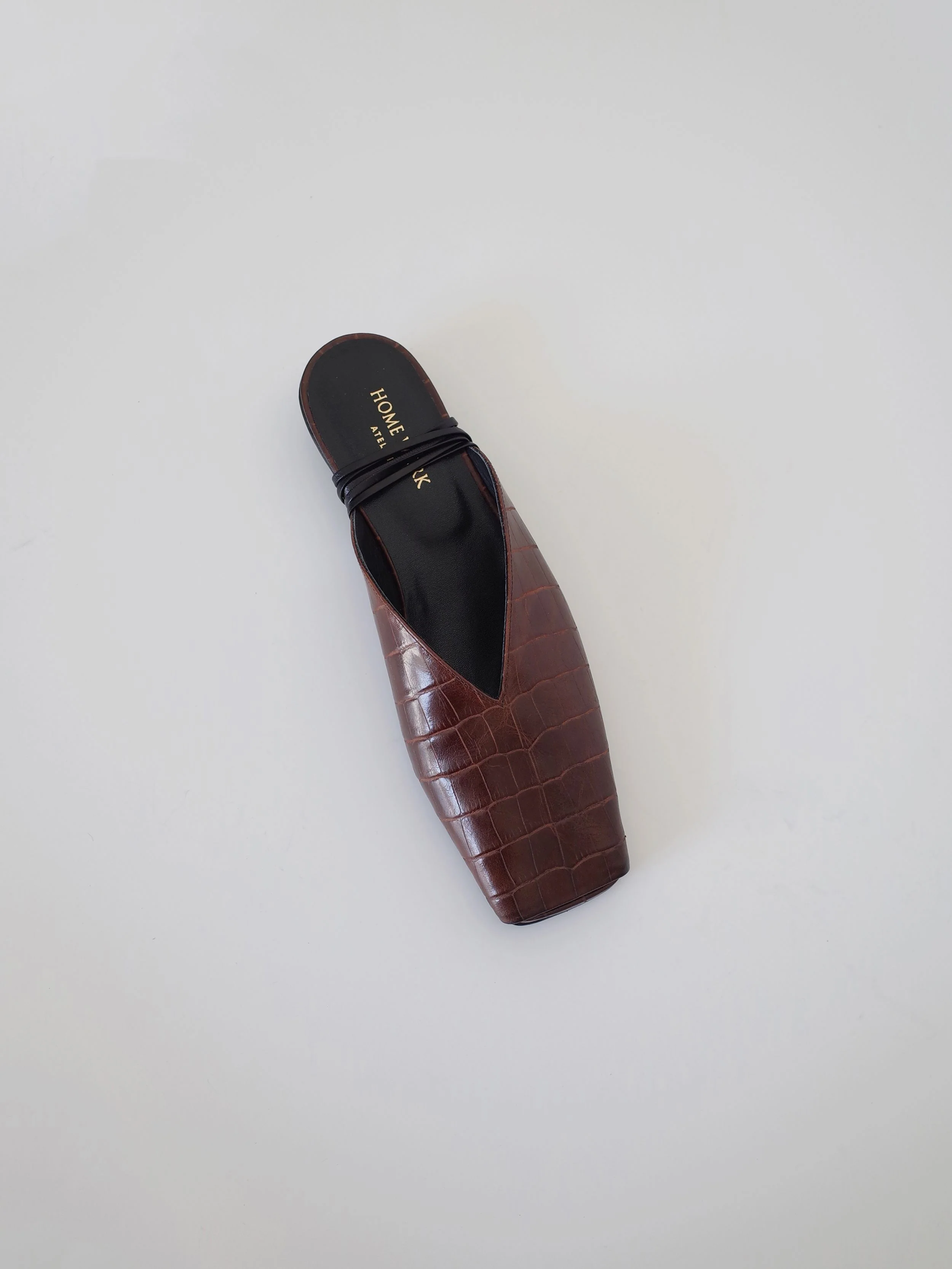 Crocodile Pattern Leather Sandals - Image 3
