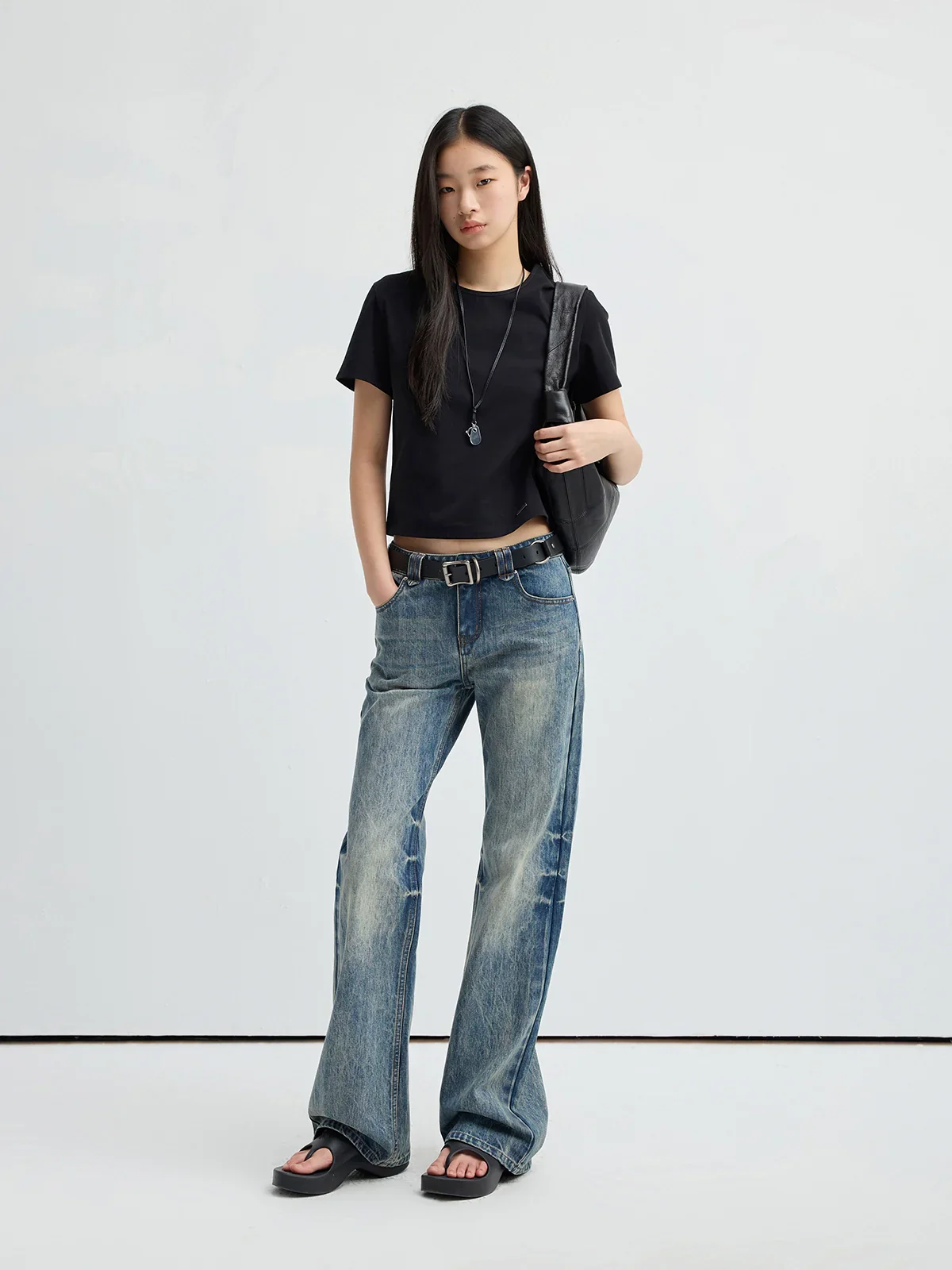 Cropped Crewneck T-Shirt - Image 3