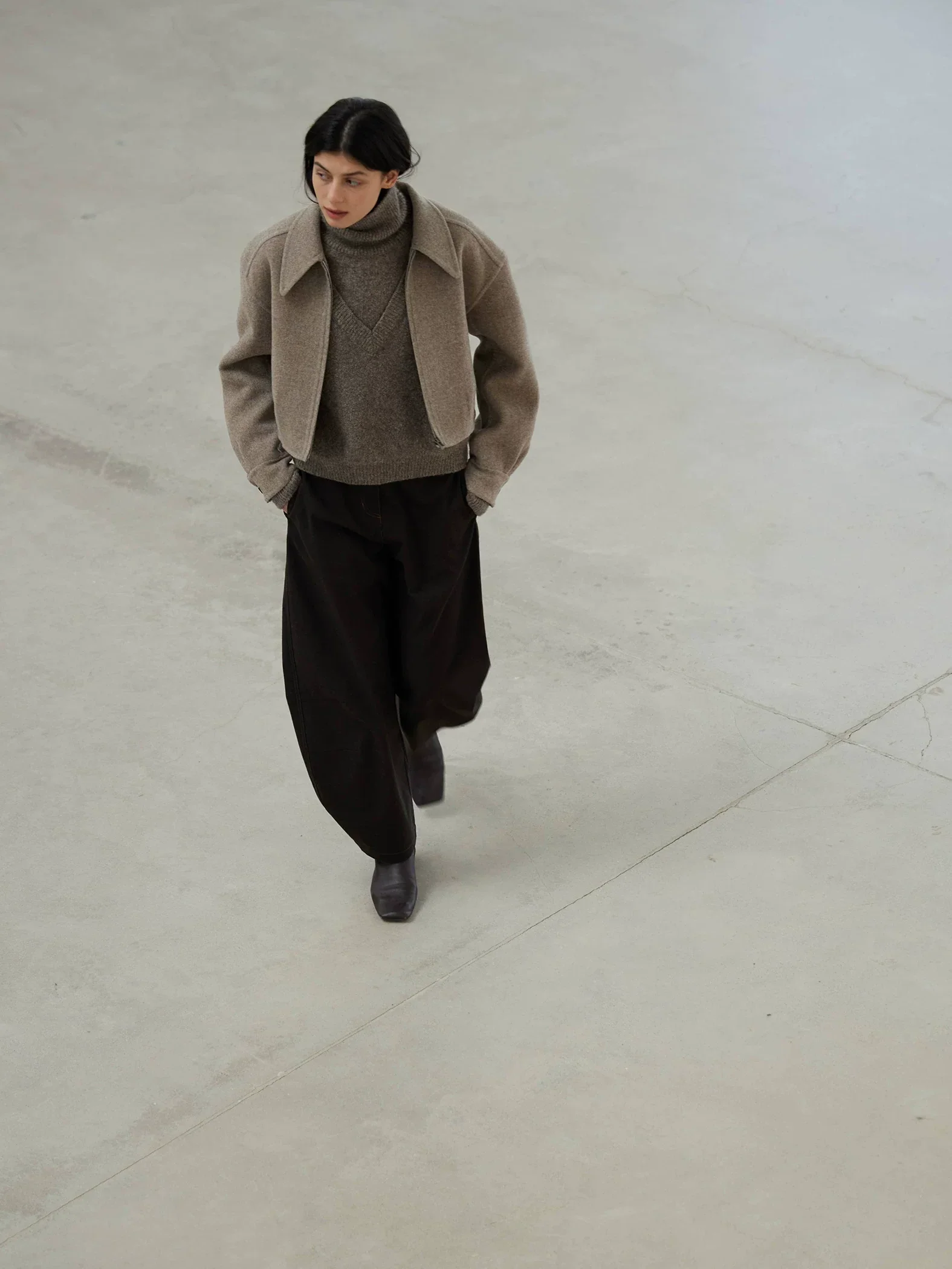 Cropped Double-Faced Wool Zip Jacket - Image 5