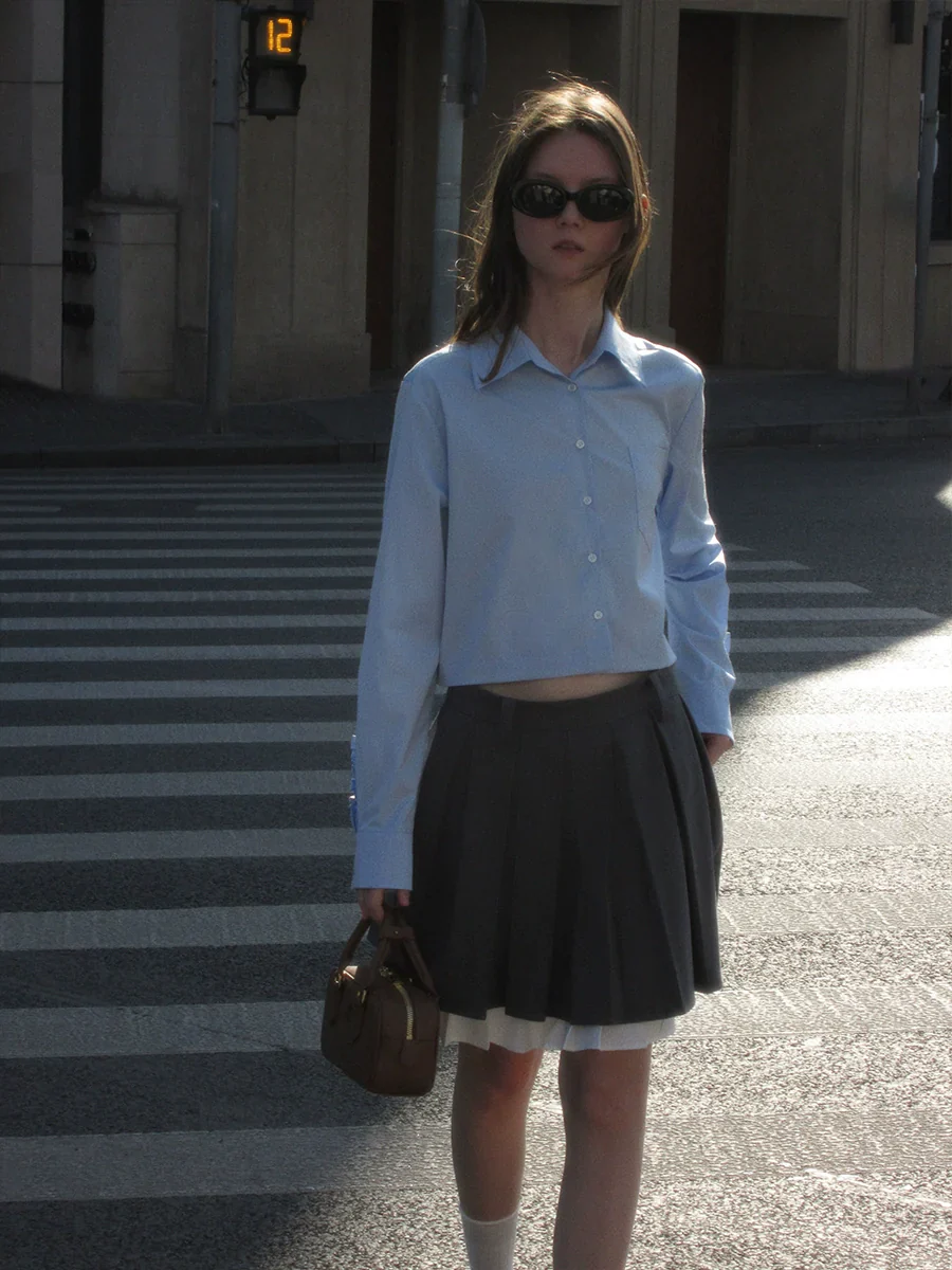 Cropped Lapel Shirt - Image 3