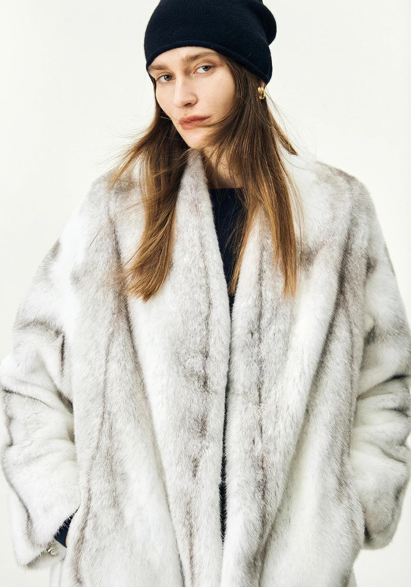 Cross Mink V-Neck Coat - Image 6