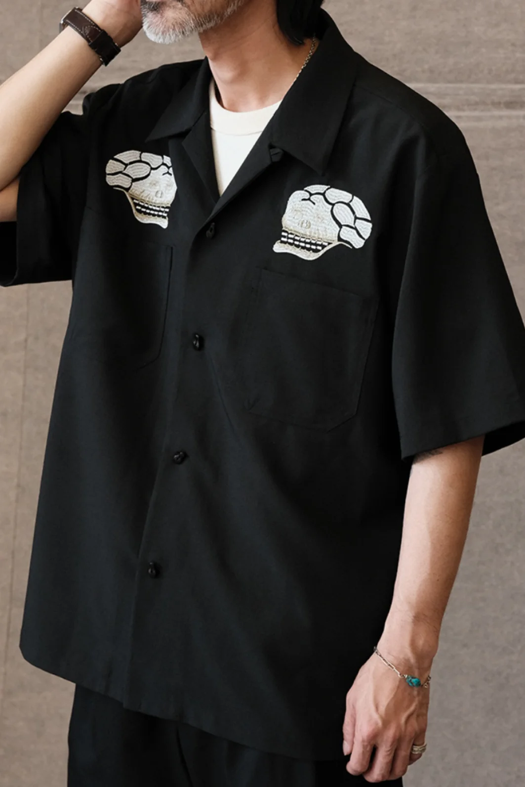 Cuban Collar Embroidered Skull Shirt - Image 3